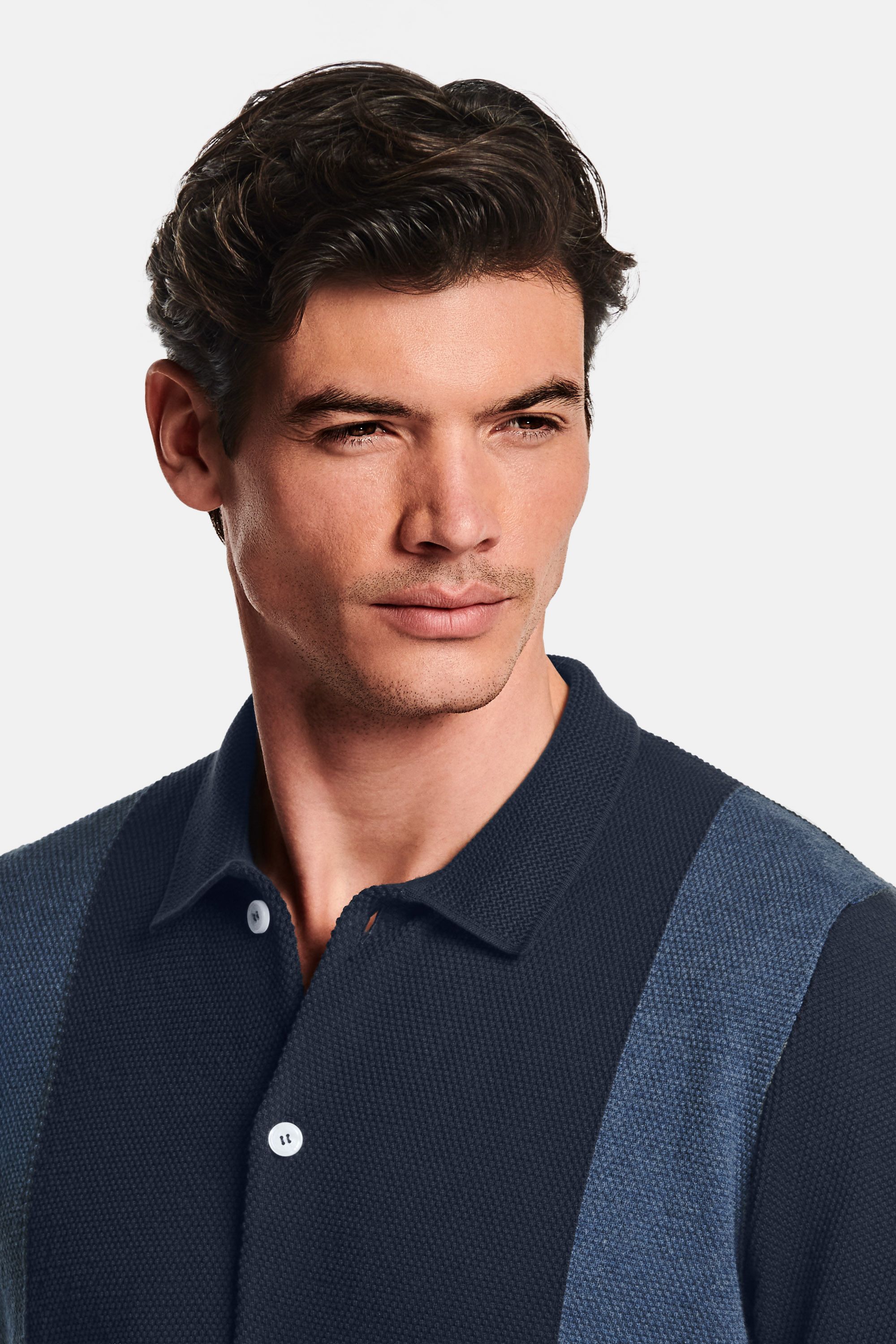 Strikes * Das Airy Knit Shirt