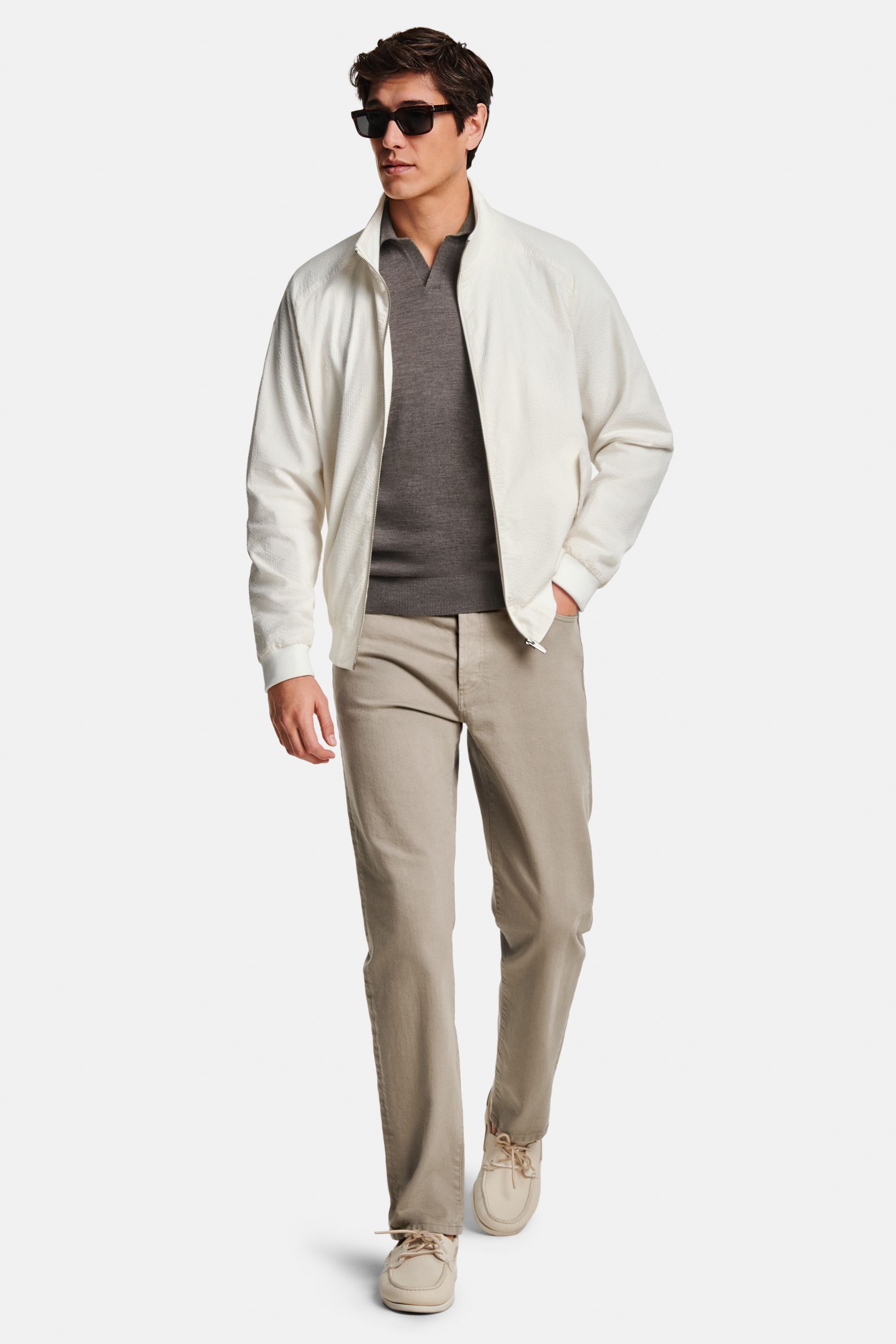 Jones * The Buttonless Polo, Coconuts * The Seersucker Jacket, Baristas * The Straight Fit Five-pockets