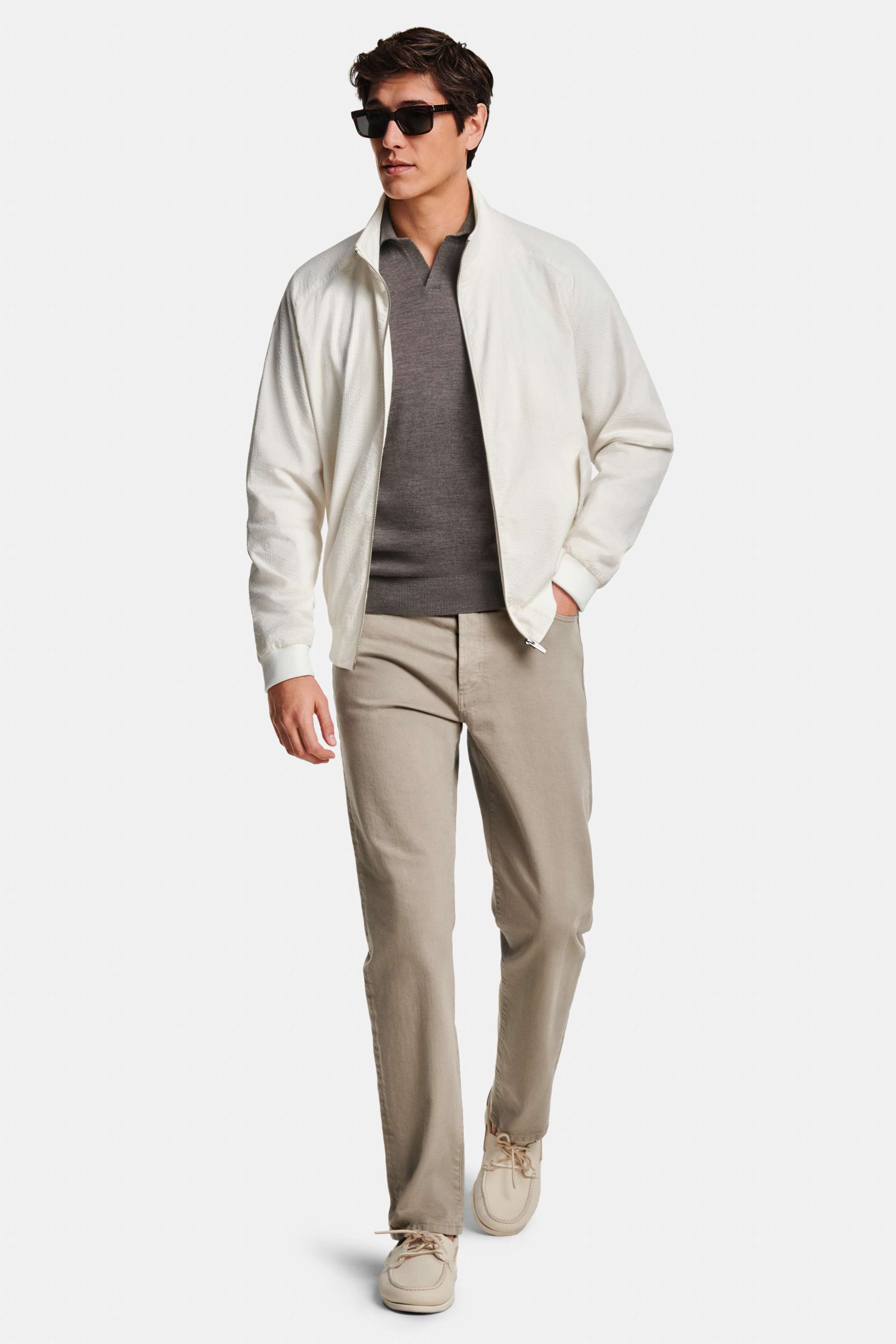 Jones * The Buttonless Polo, Coconuts * The Seersucker Jacket, Baristas * The Straight Fit Five-pockets