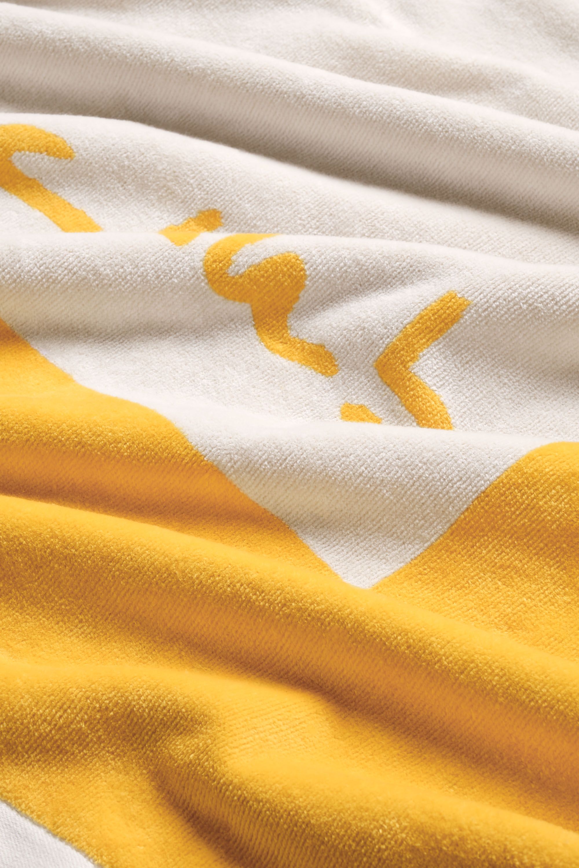 Bonsol Club * The Beach Towel