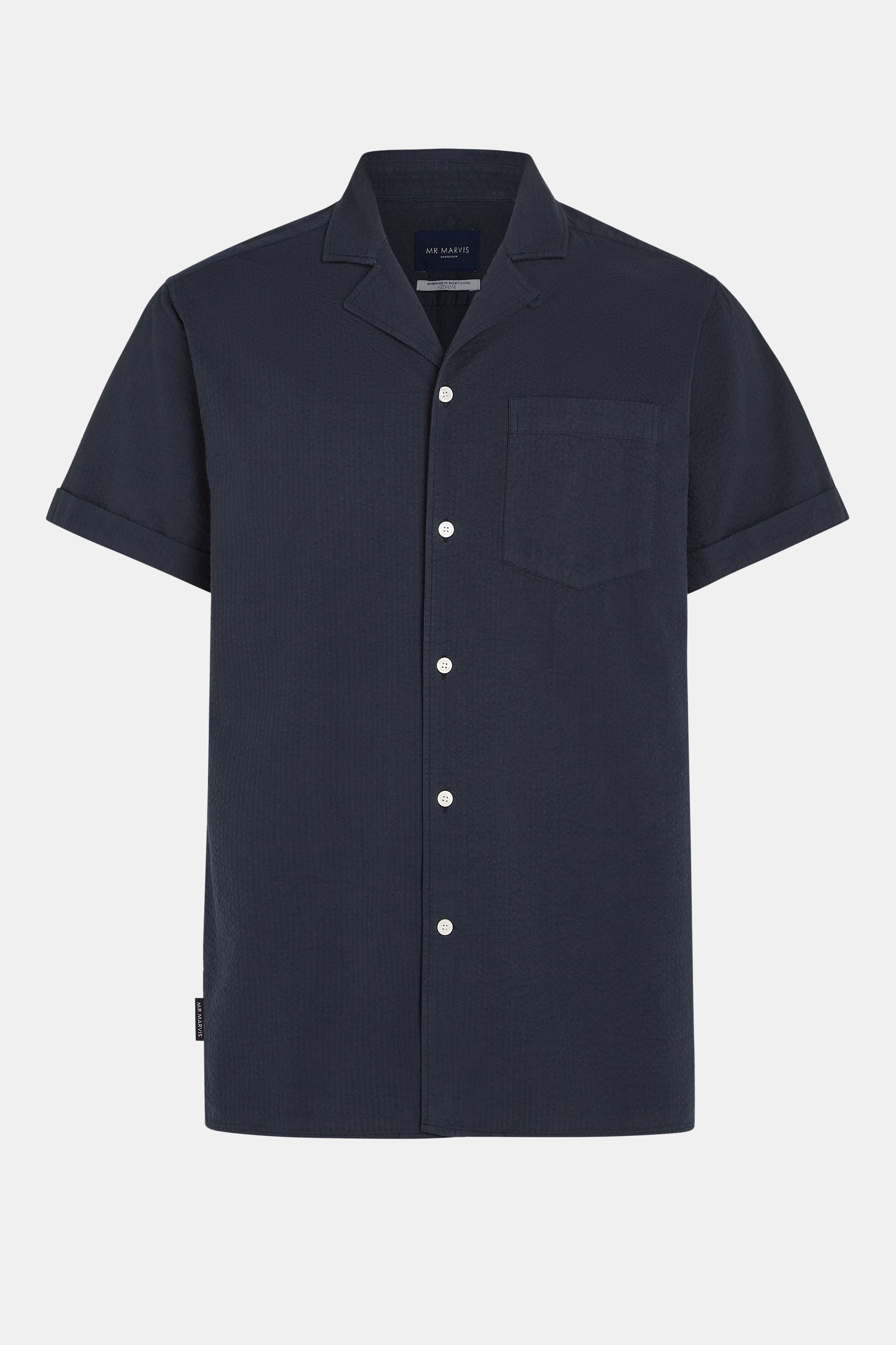 Mens short sleeve shirt with relaxed fit in dark blue