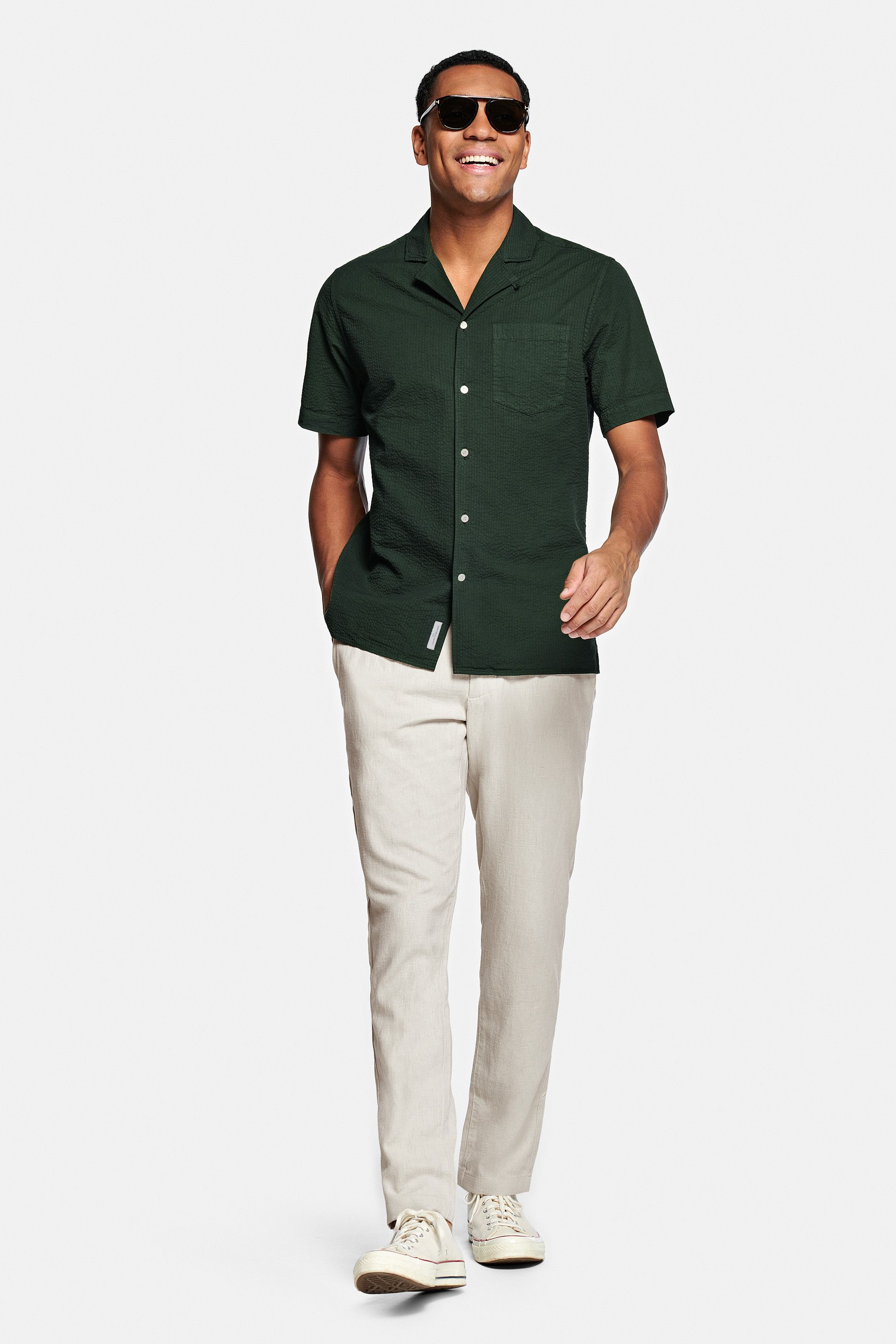 Fairways * The Summer Shirt, Gazettes * The Linens