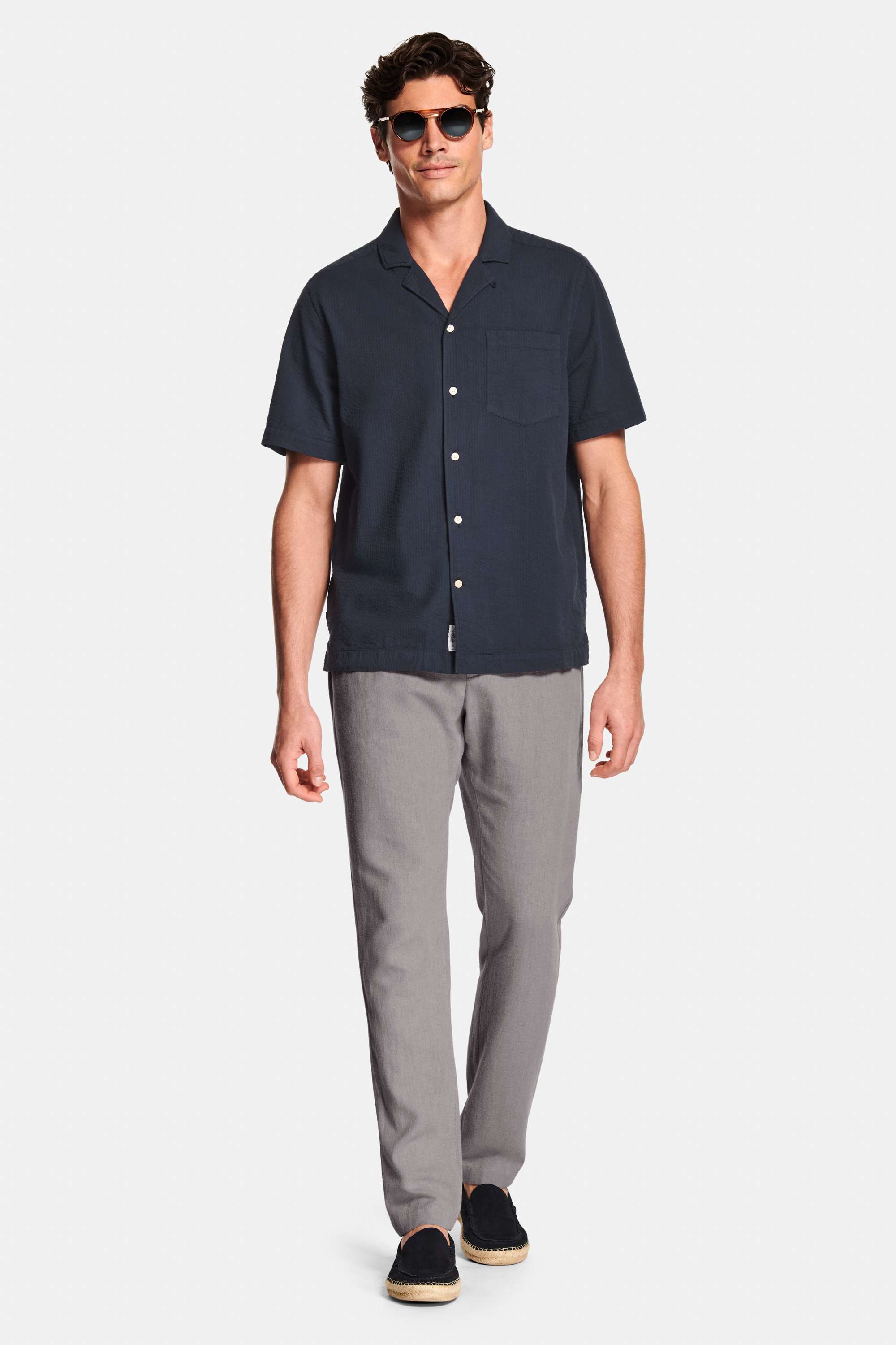 Cosmics * The Summer Shirt, Pebbles * The Linens
