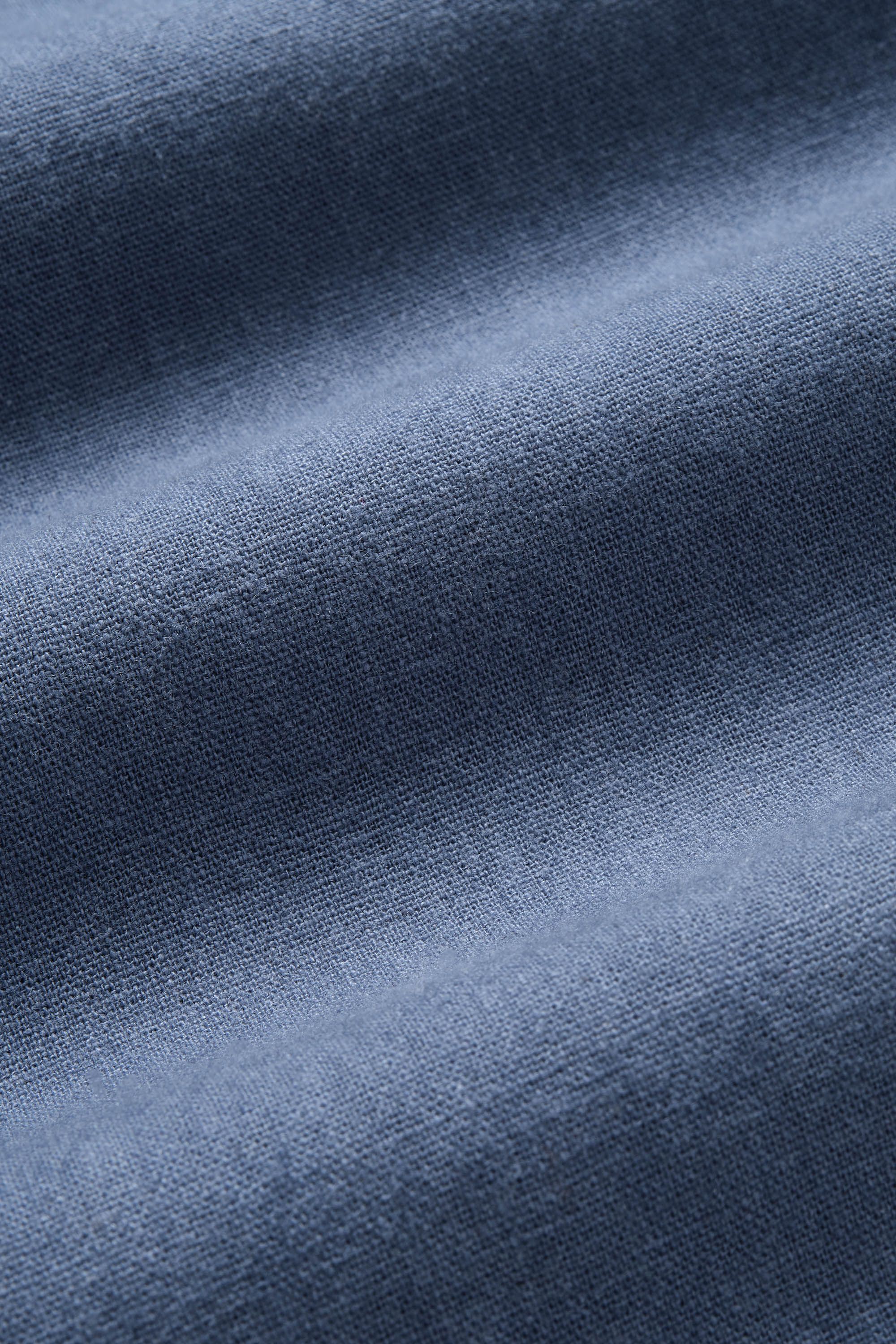 Kingfishers * The Linens