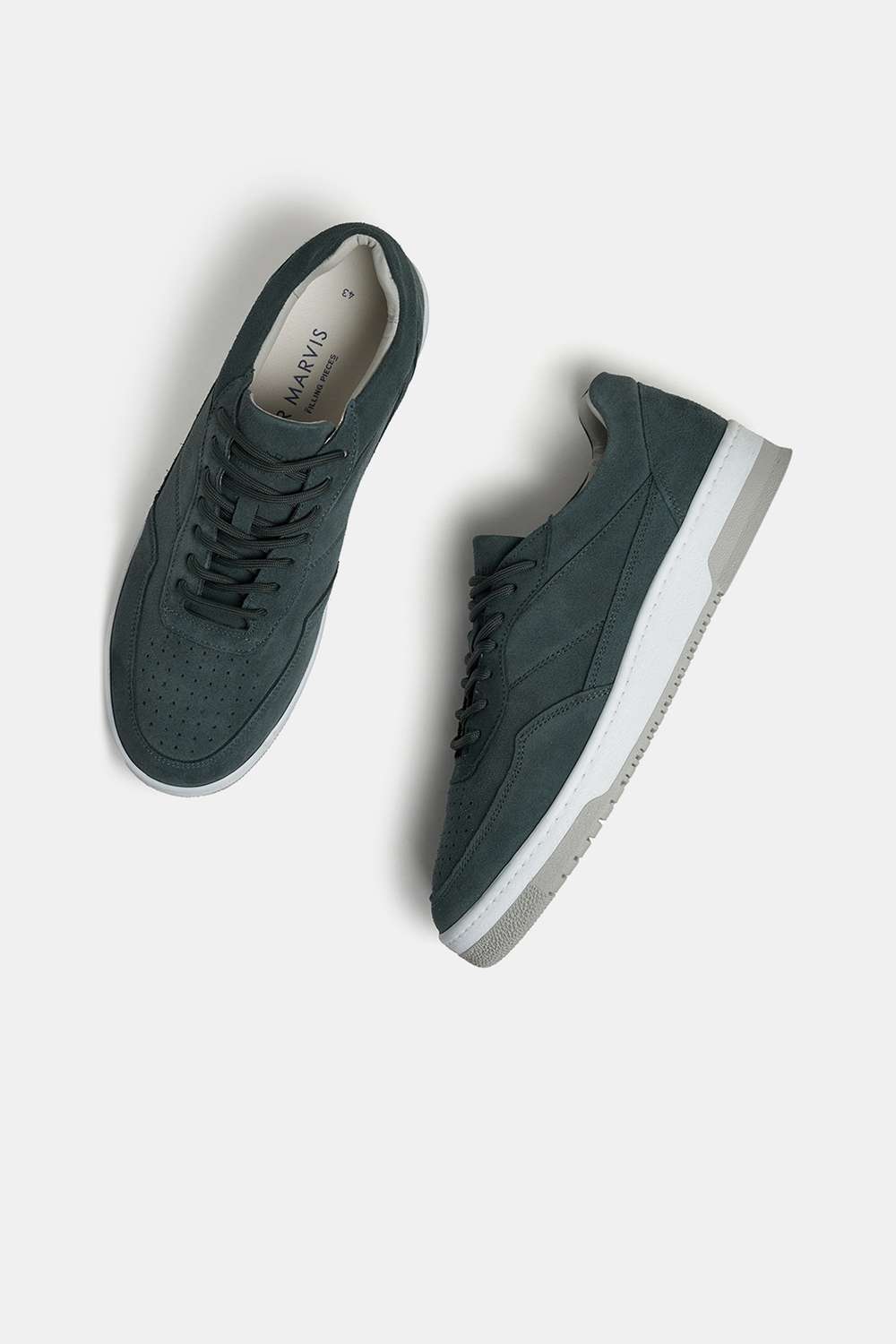 Lakes - The Suede Sneakers
