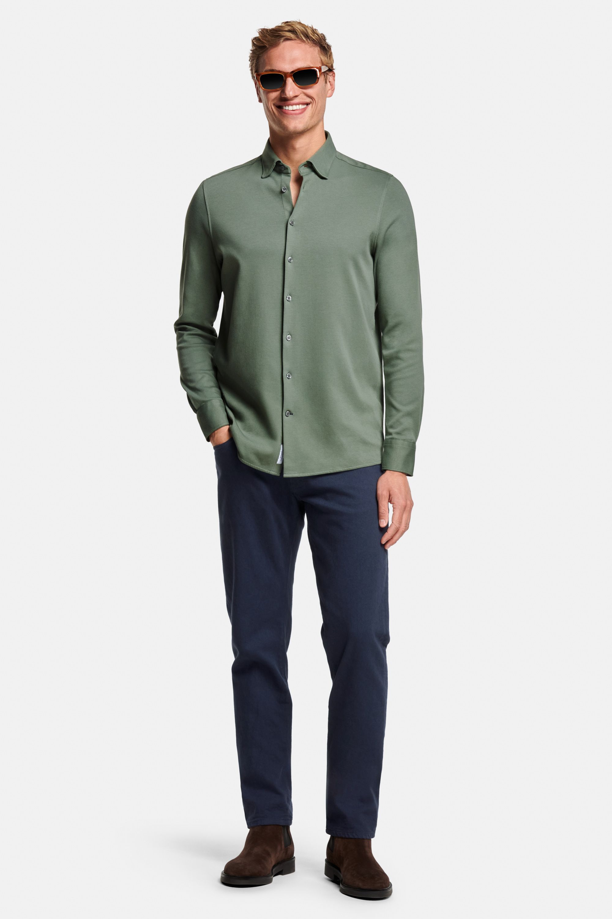 Defenders * The Easy Shirt, Cosmics * The Five-pockets