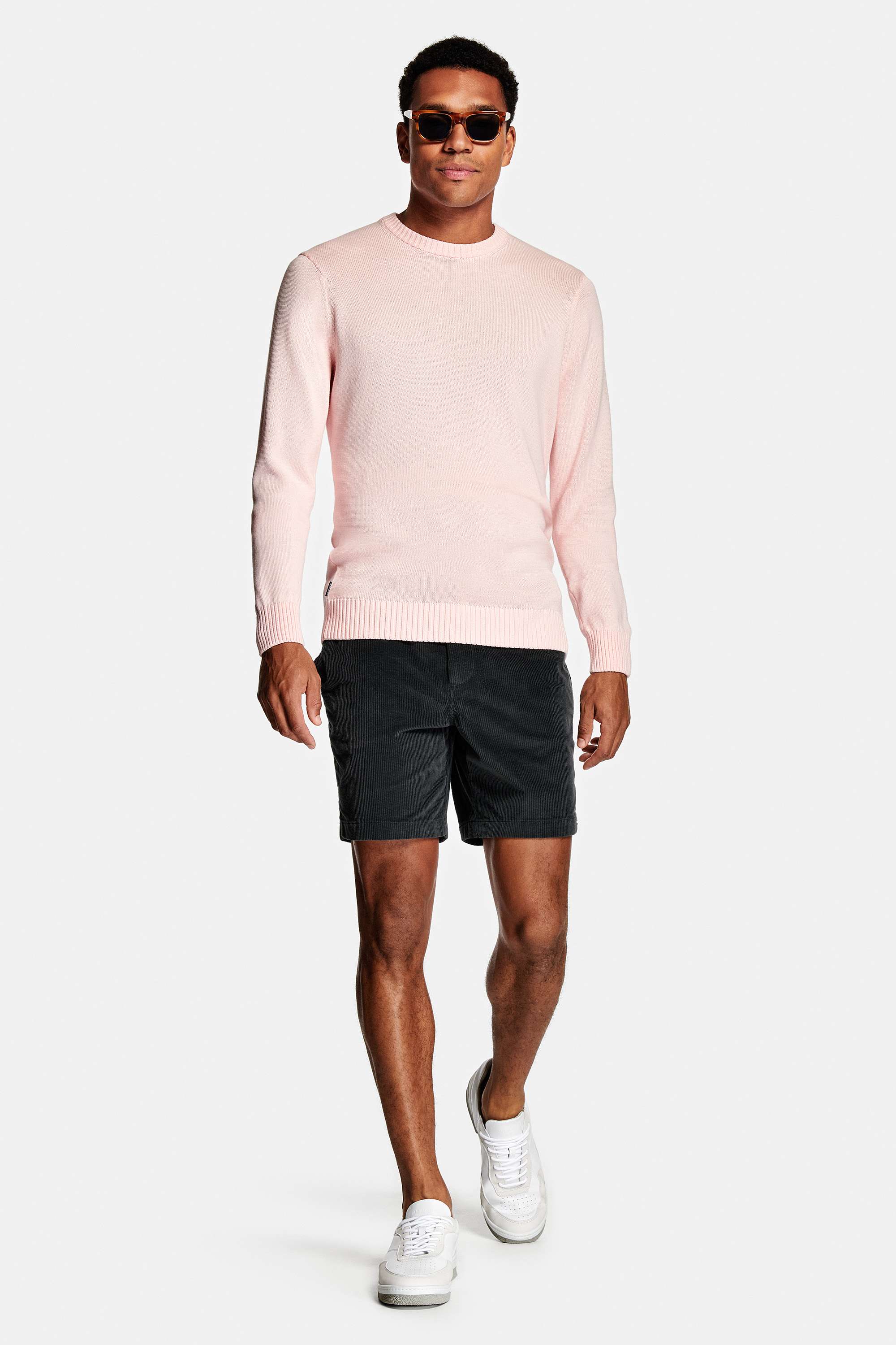 Milkshakes * The Midweight Crew, Storms * The Short Cords, Oysters * The Classic Sneakers