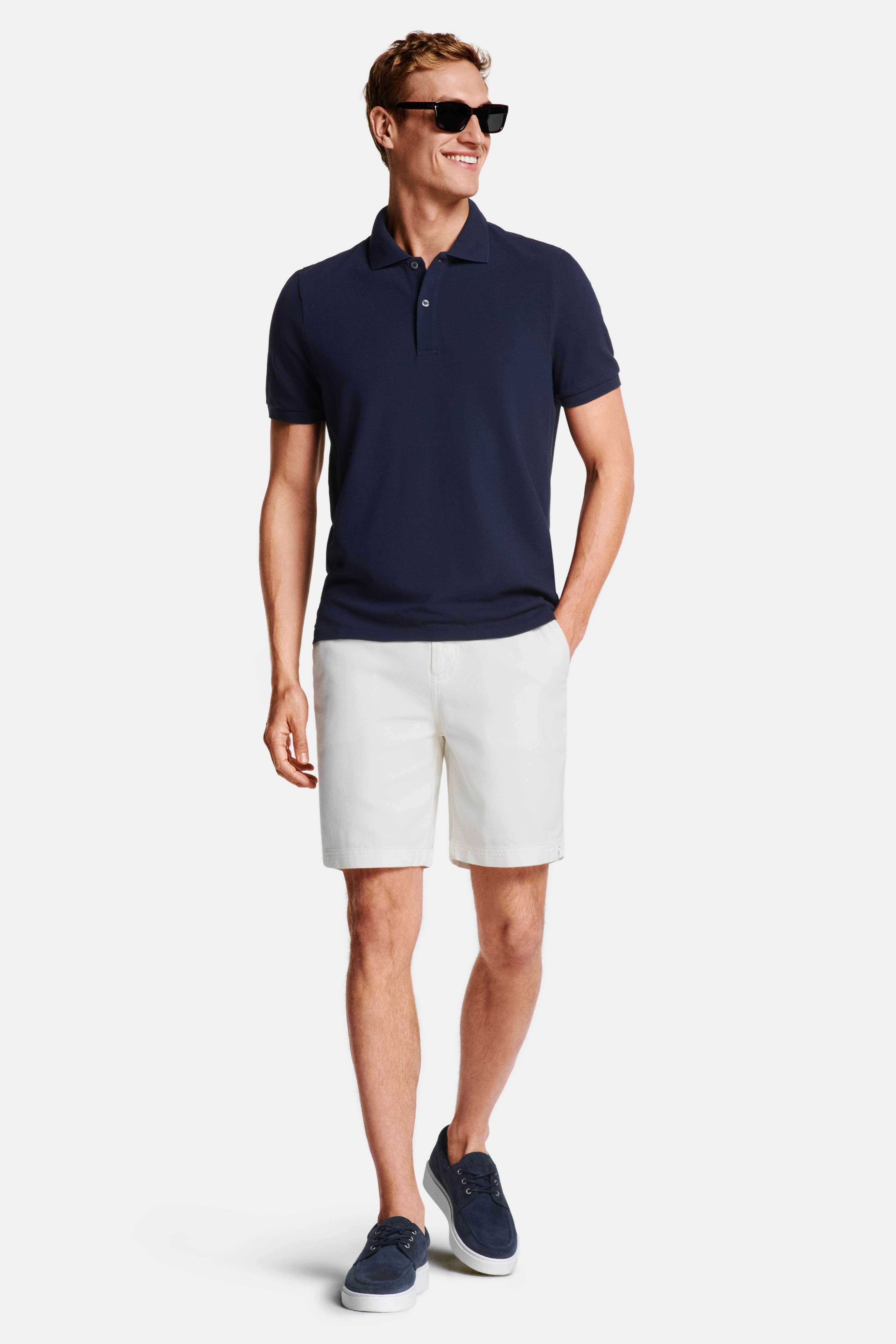 Cosmics * The Classic Polo, Coconuts * The Piqués