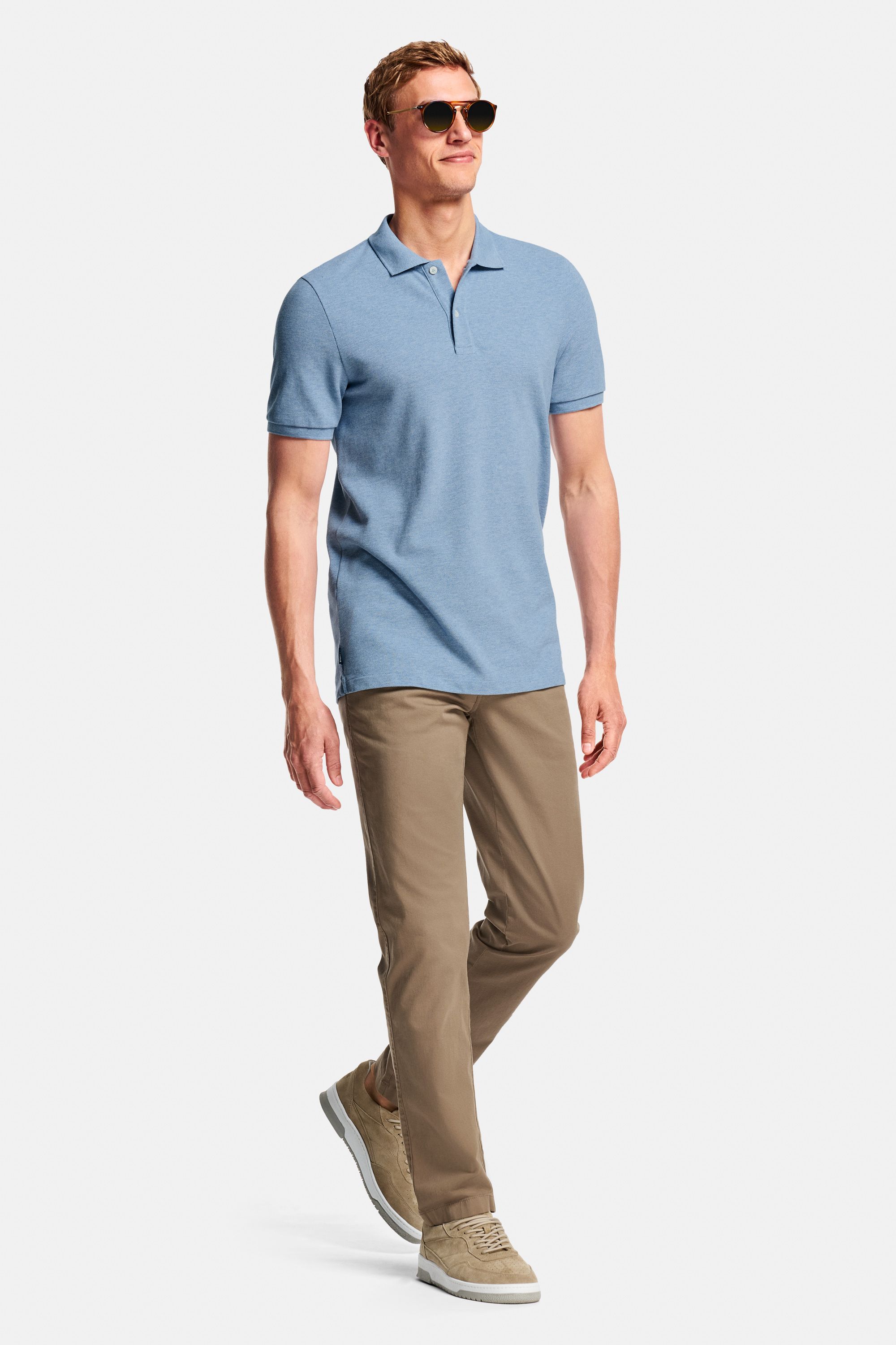 Jones * Chinos