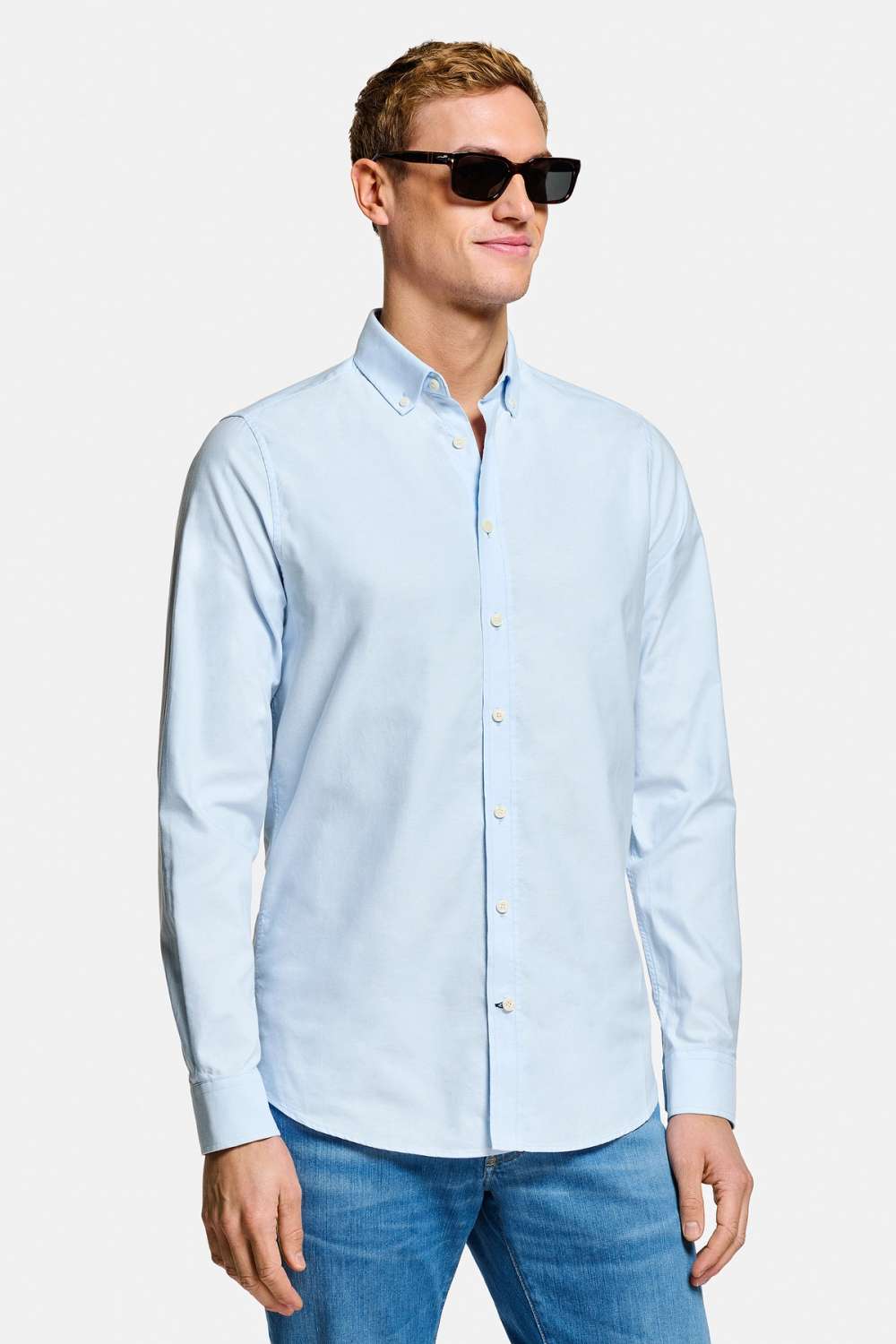 Avenues - The Oxford Shirt