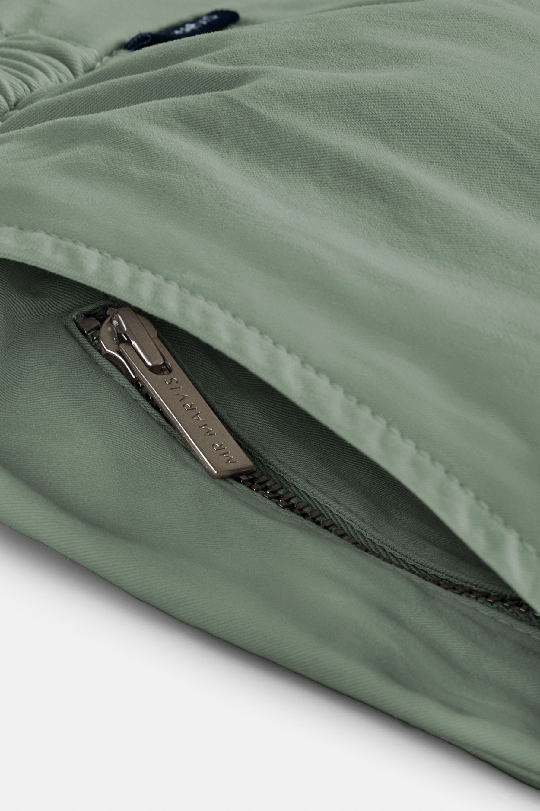 Defenders * The Easy Chinos