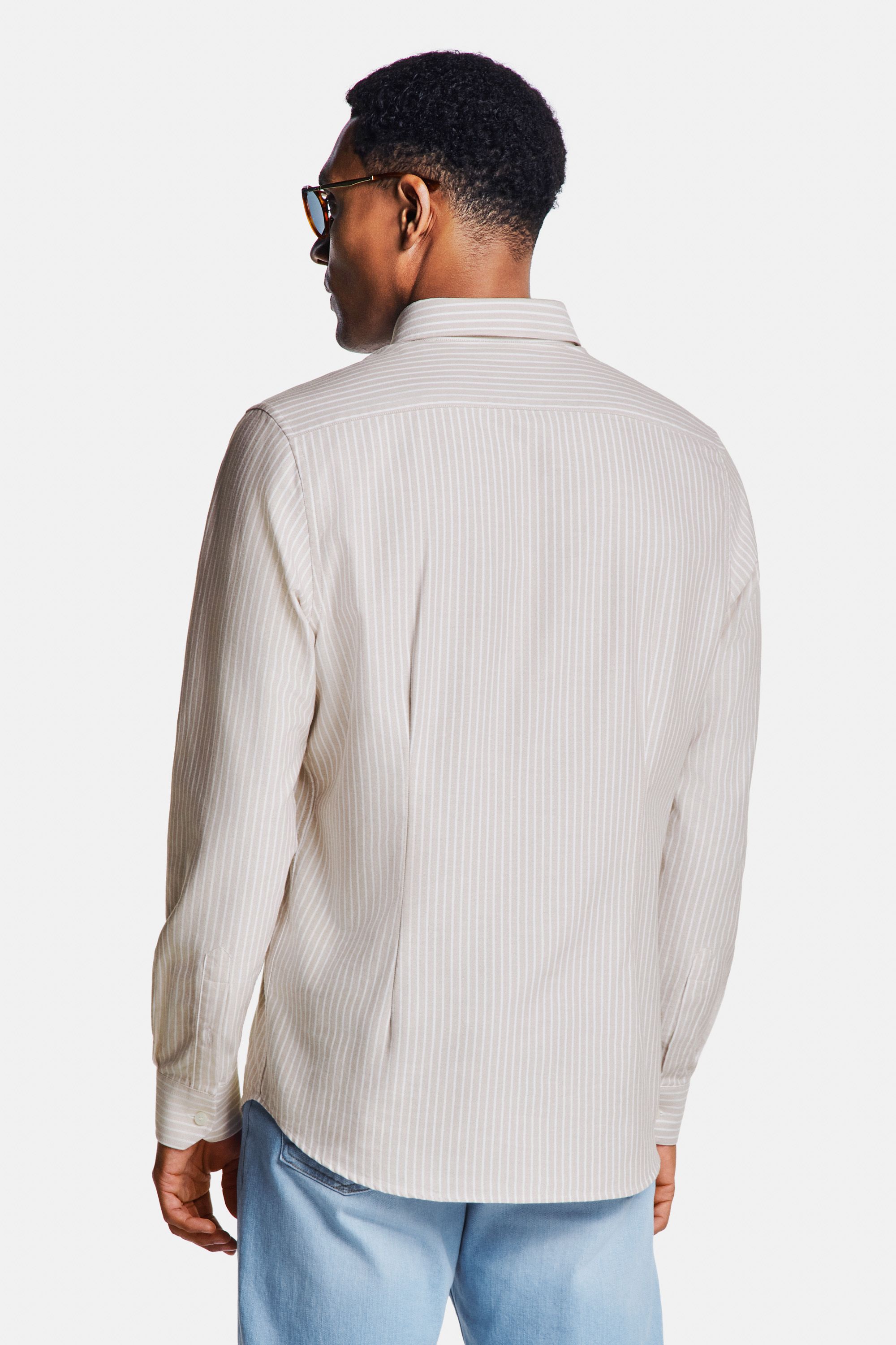 Big Schooners * The Oxford Shirt