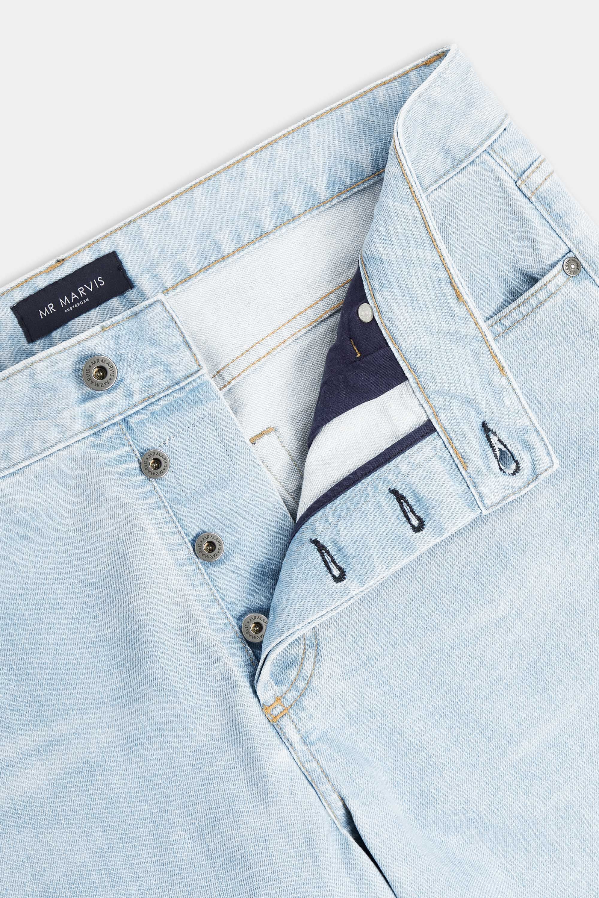 Charles * The Straight Fit Jeans