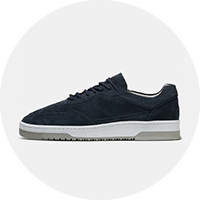 Foto van The Suede Sneakers
