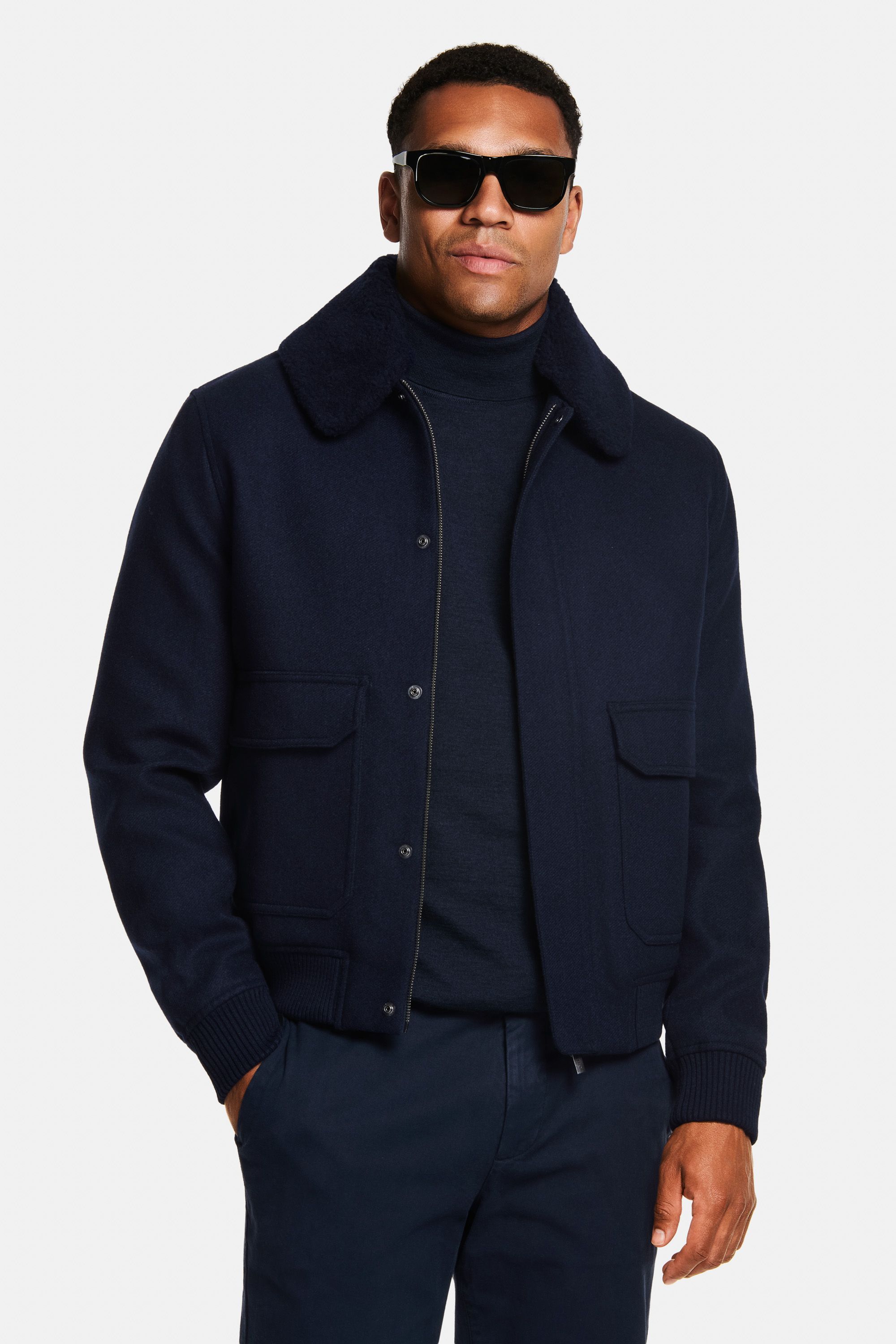 Deeps * The Merino Roll Neck