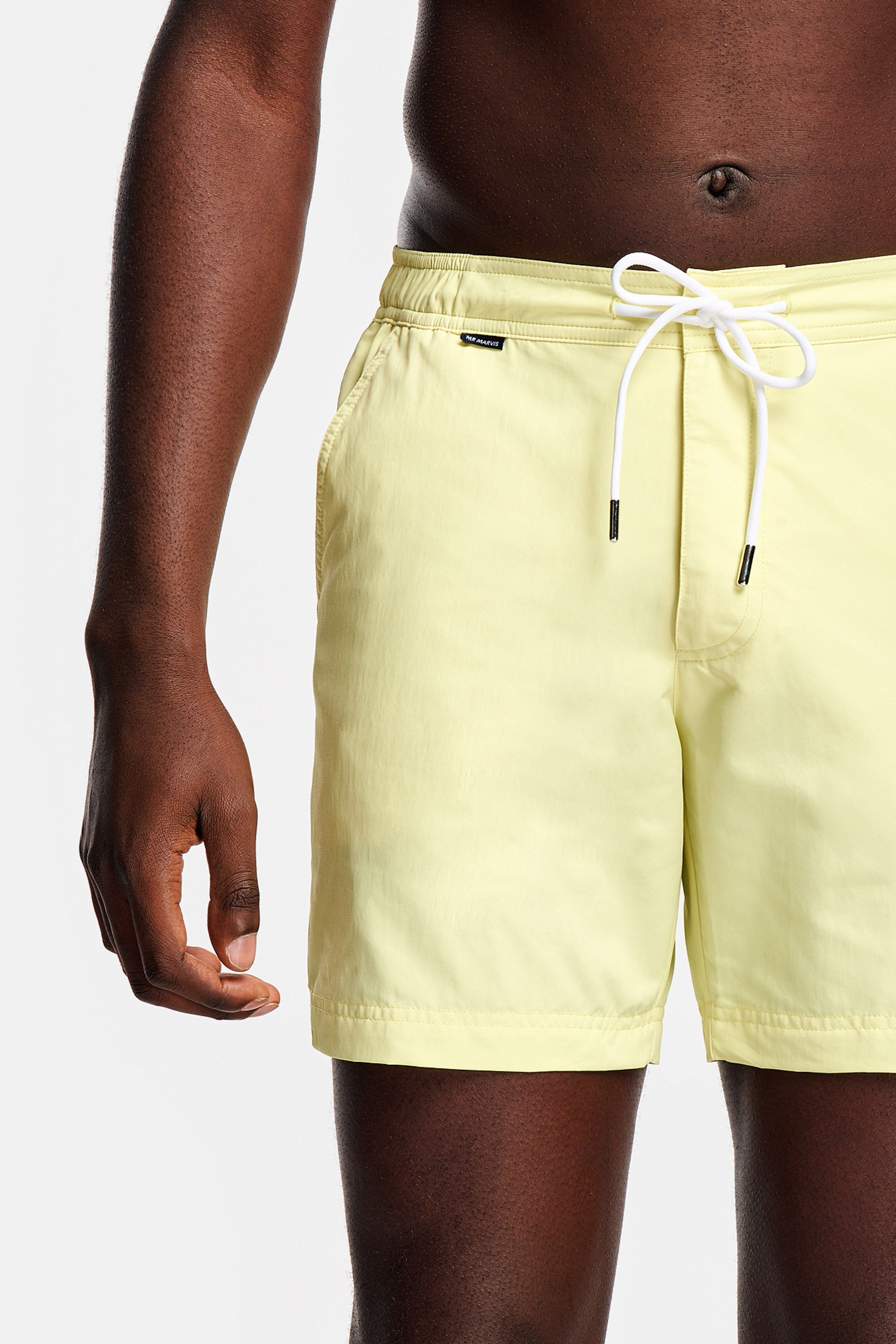 silp de bain homme neuf taille M au prix de 8 euros les deux
