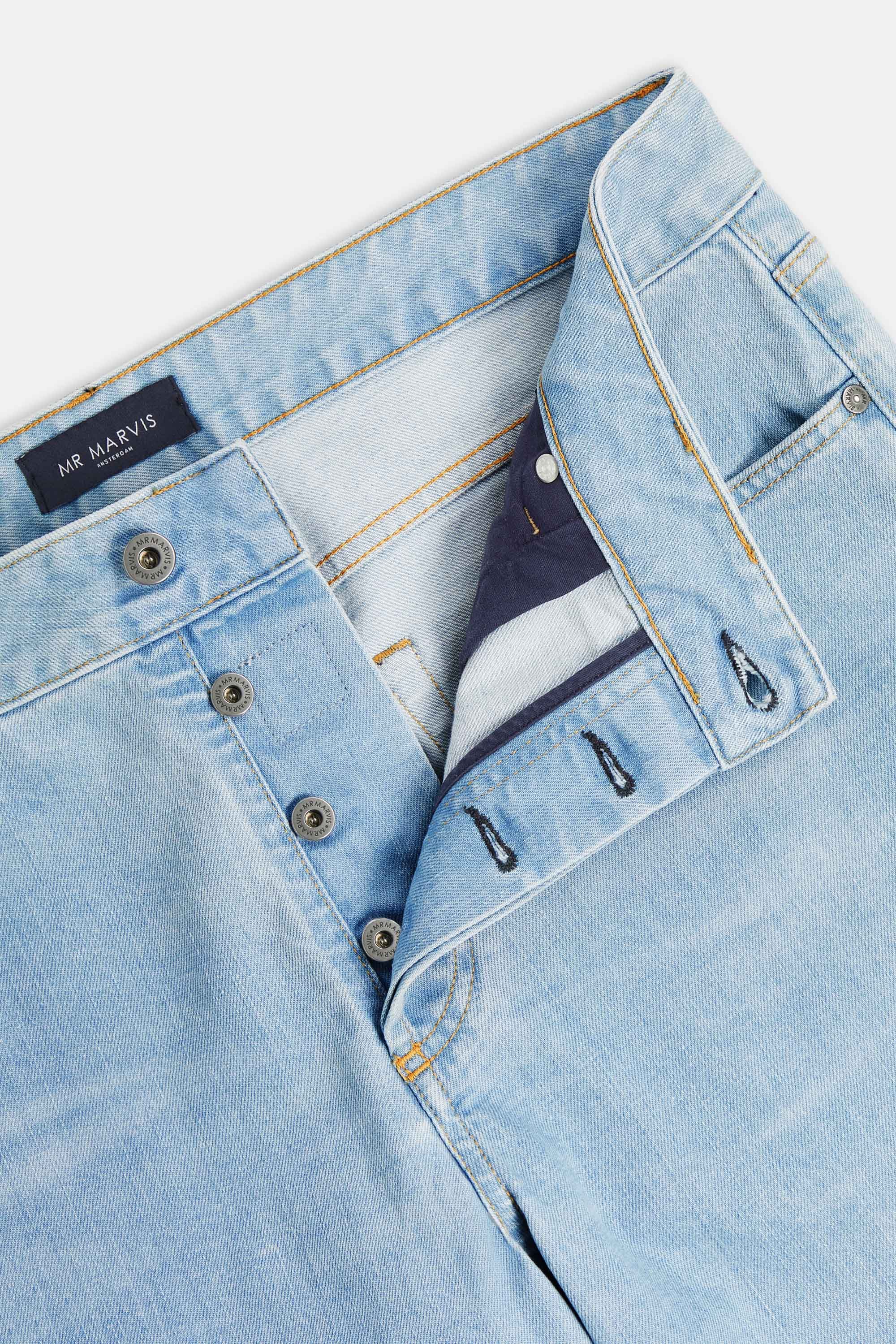 Otis * The Straight Fit Jeans