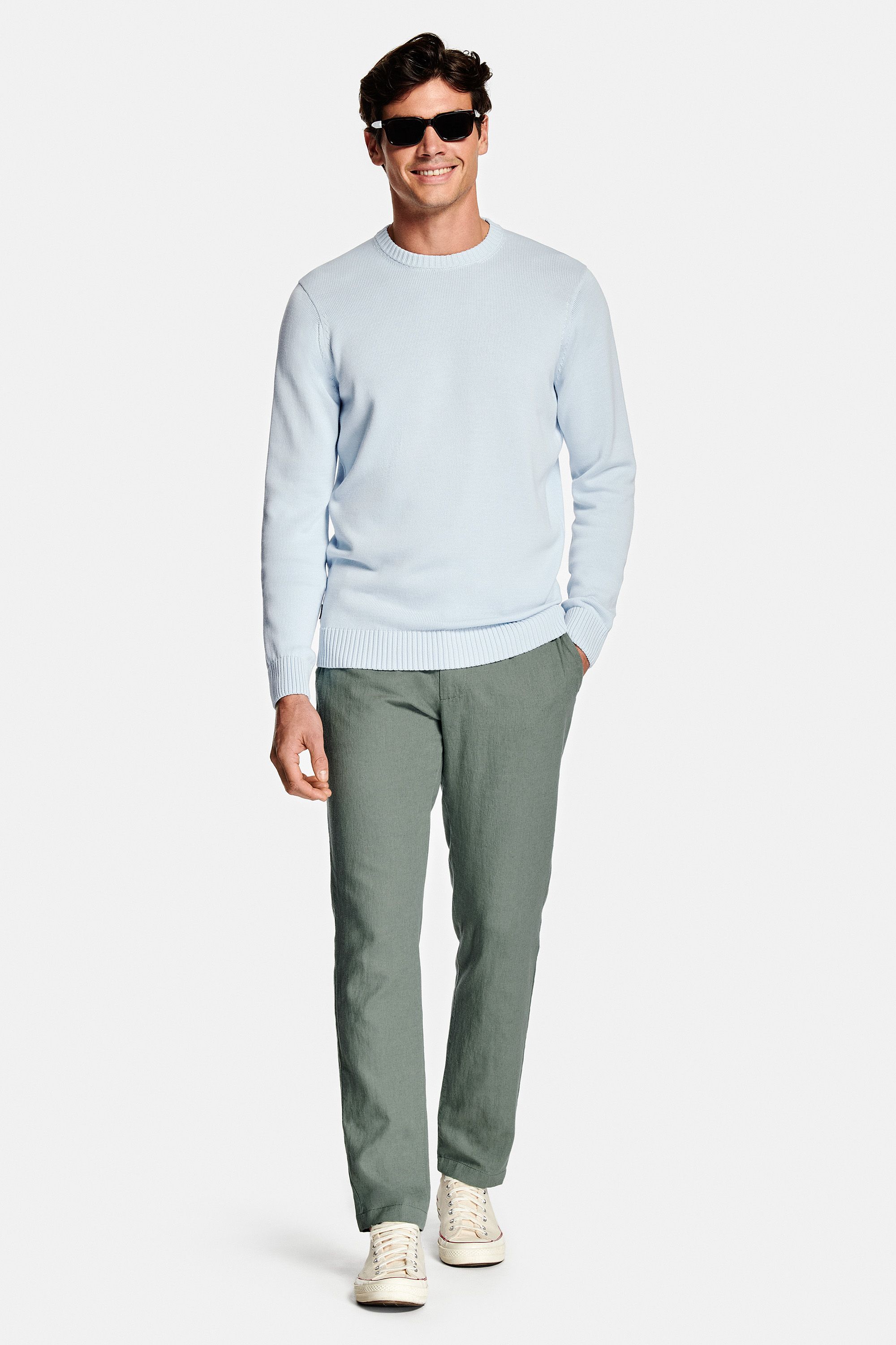 Avenues * The Midweight Crew, Defenders * The Linens
