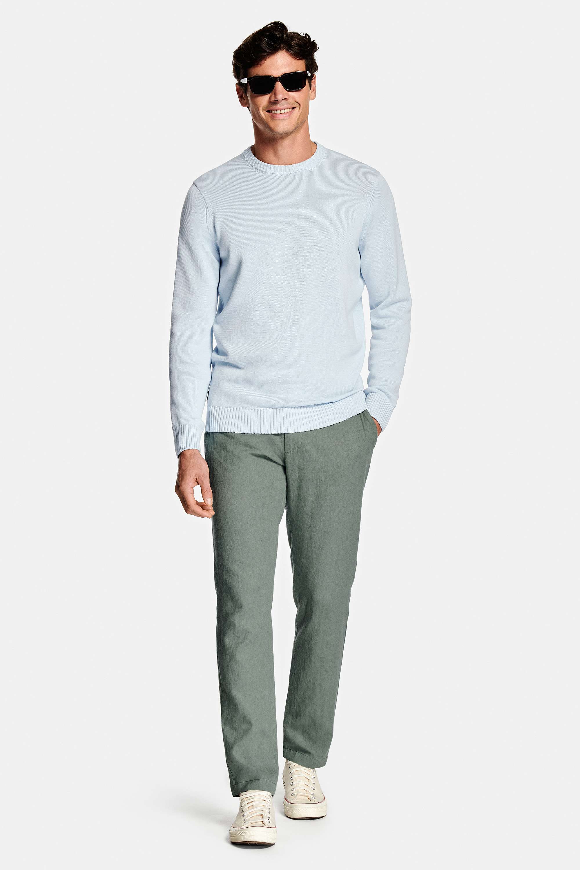 Avenues * The Midweight Crew, Defenders * The Linens