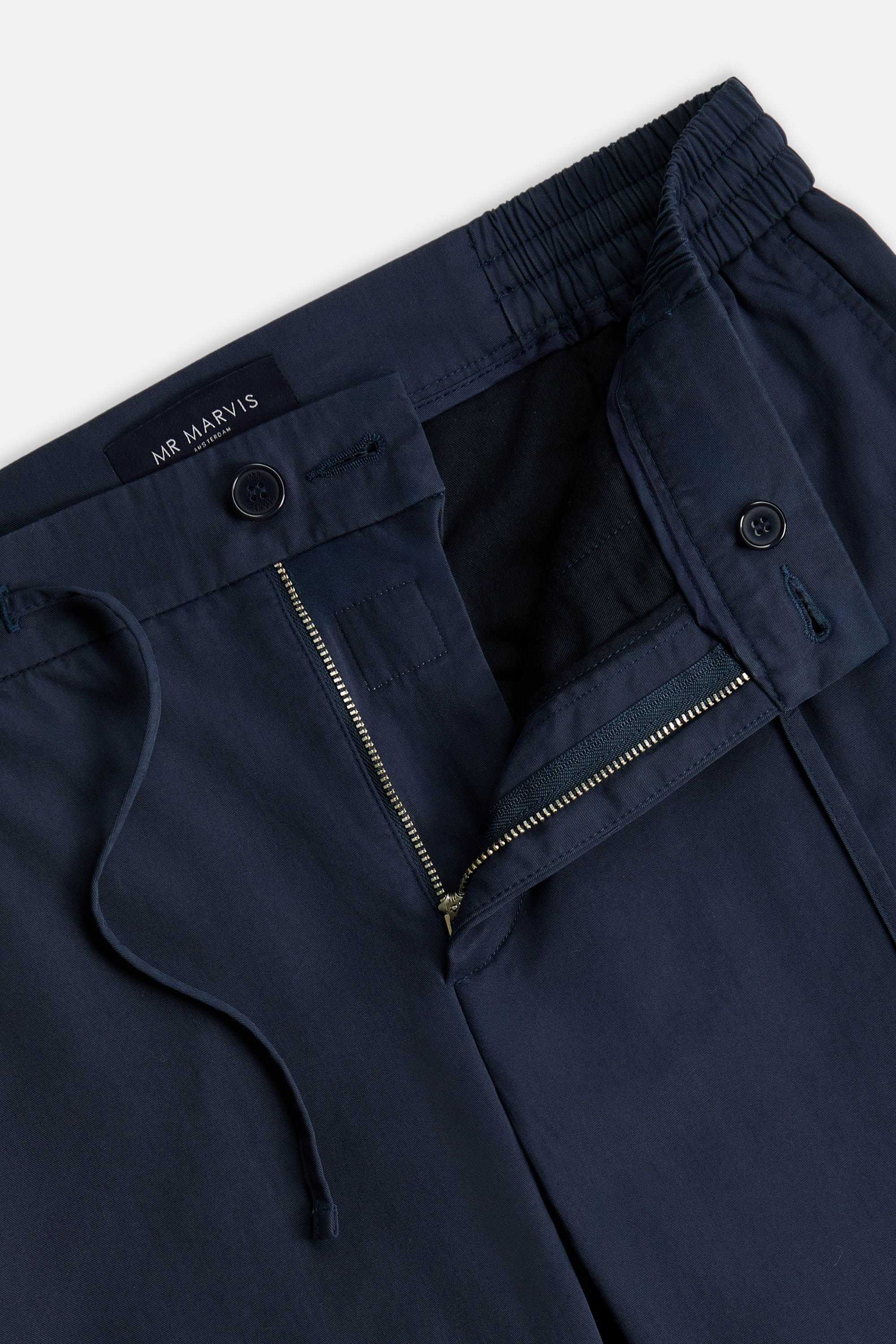 Cosmics * The Easy Chinos