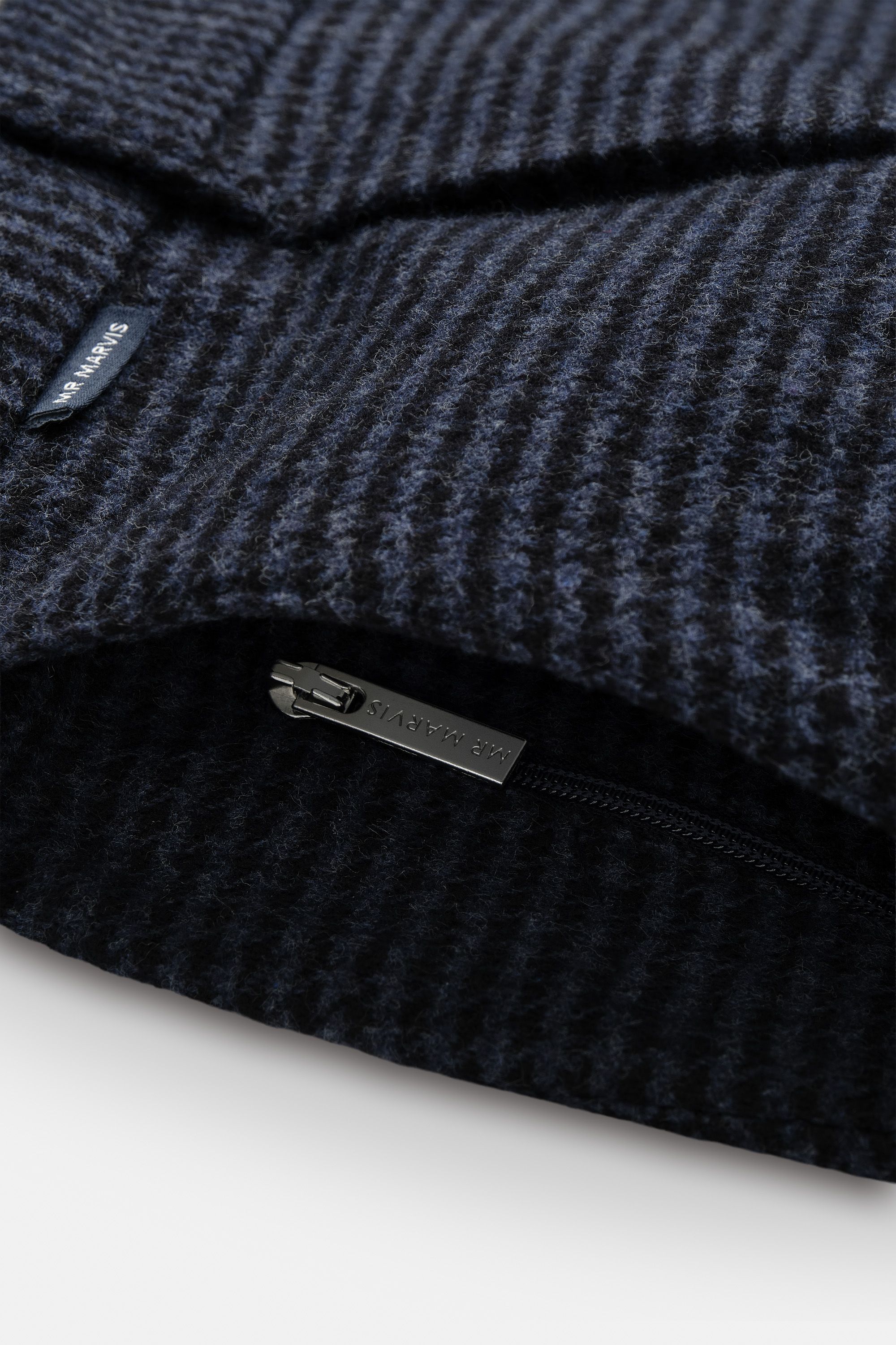 Cosmics Houndstooth * The Flannels