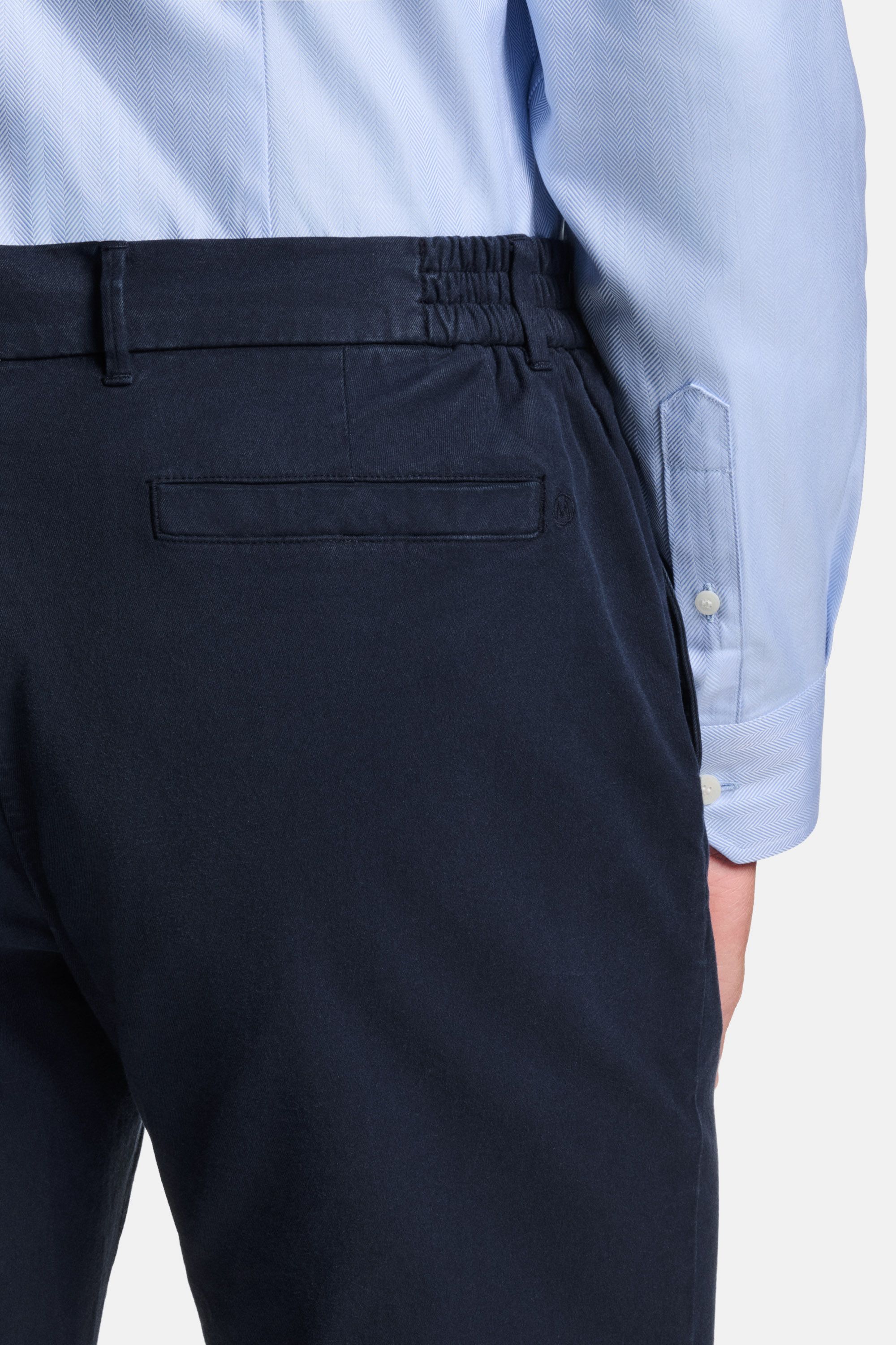 Deeps * The Straight Fit Chinos