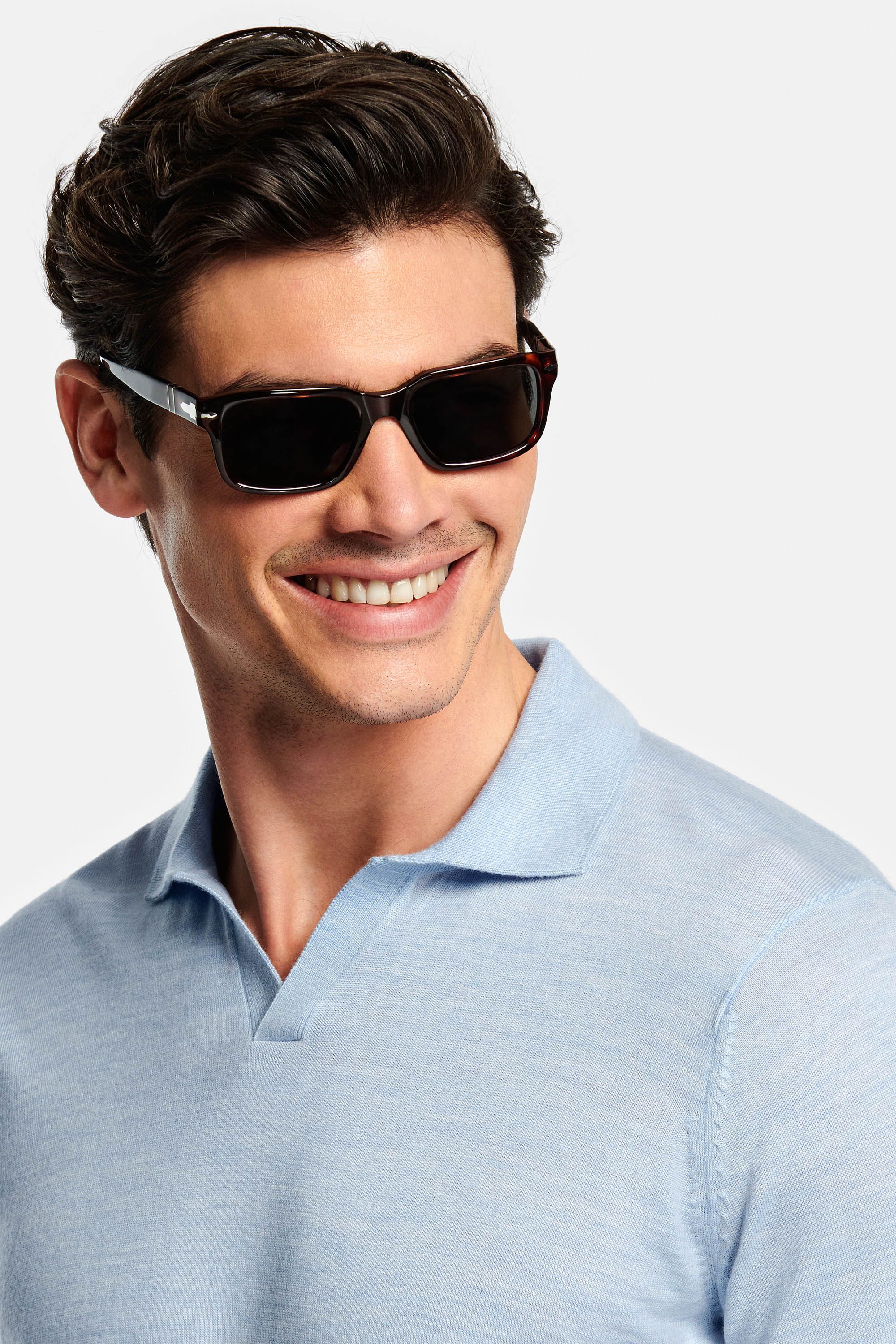 Avenues * The Buttonless Polo