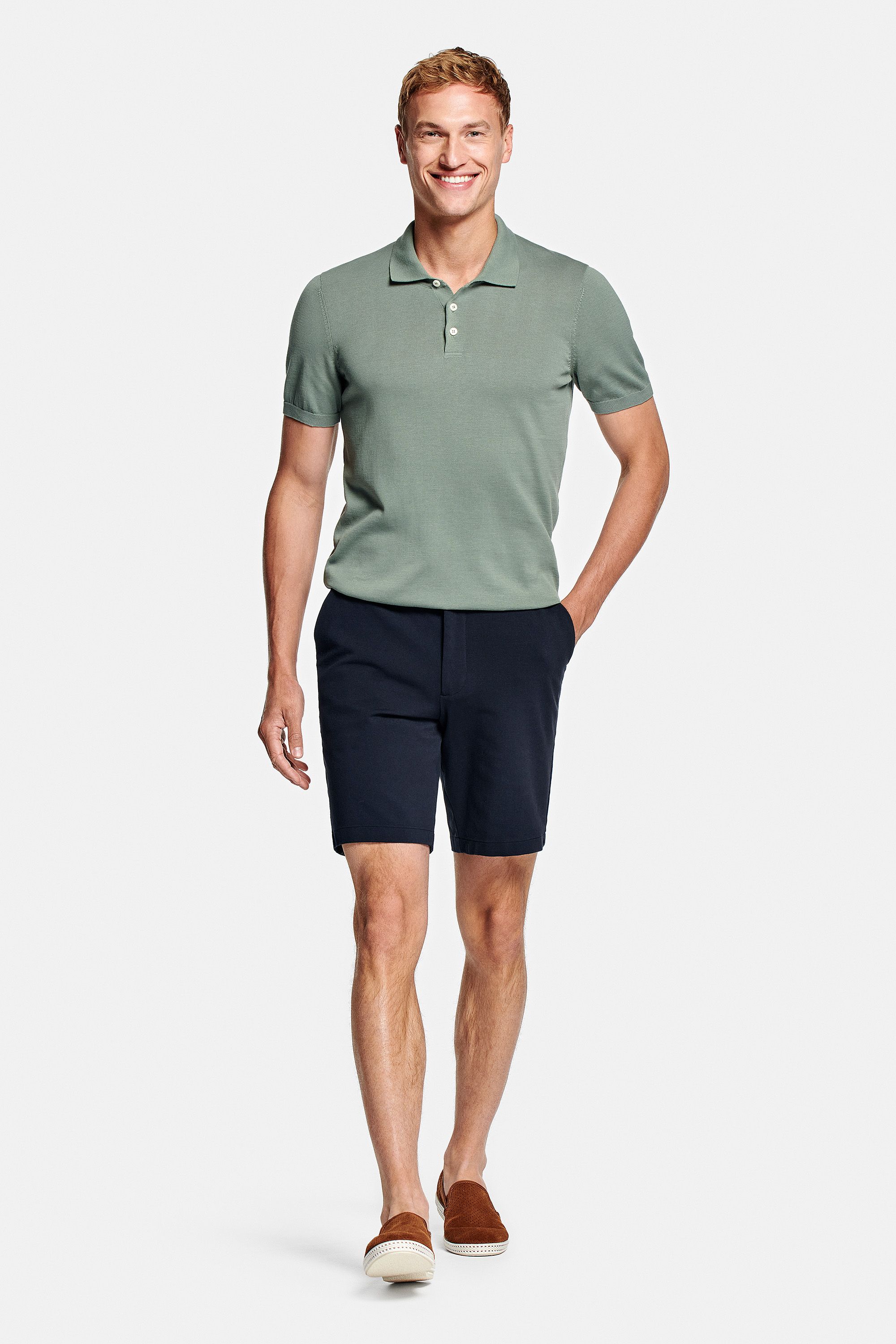 Defenders * The Knitted Polo, Cosmics * The Short Easies