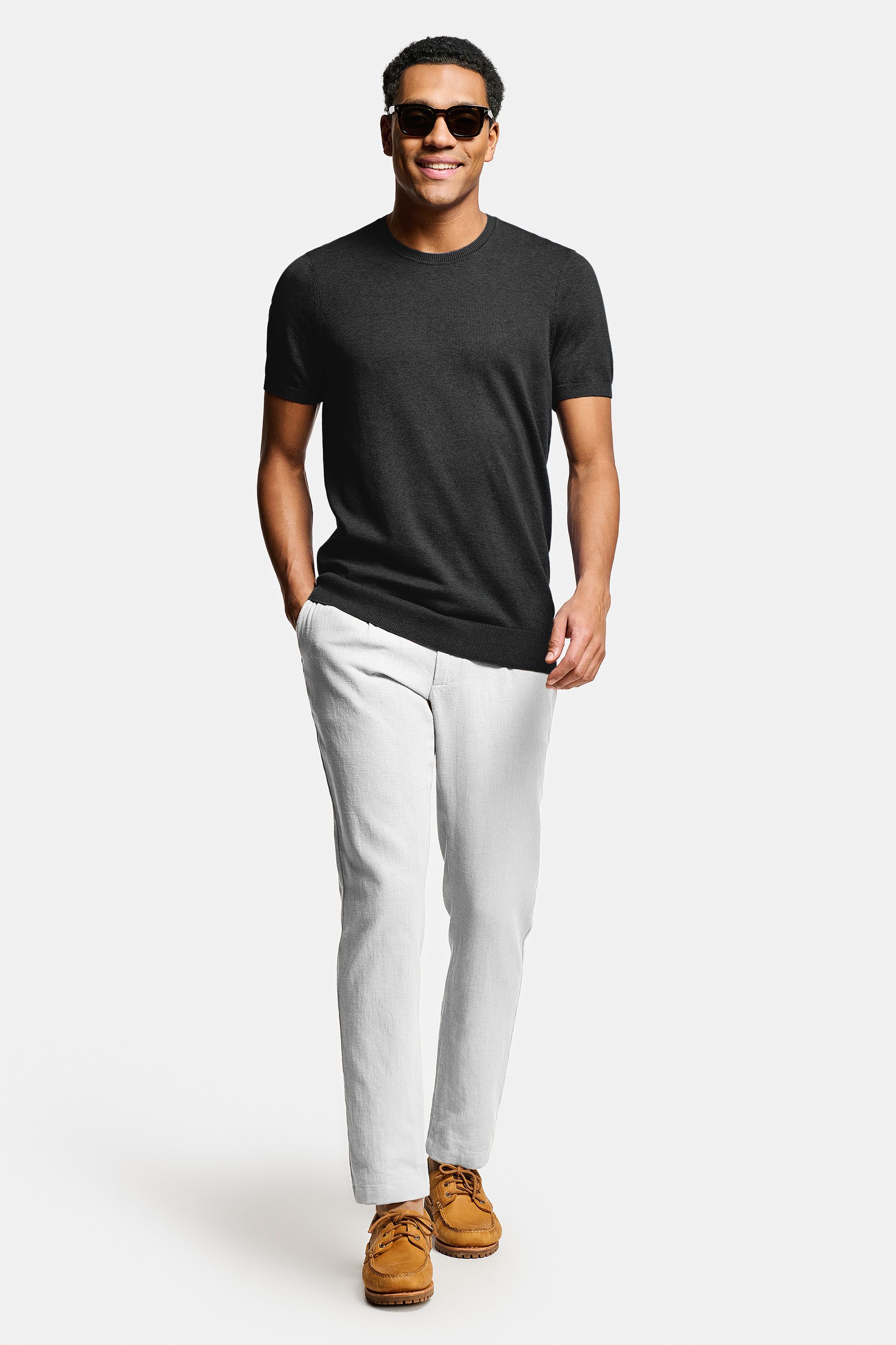 Blackjacks * The Knitted Tee, Gullwings * The Linens
