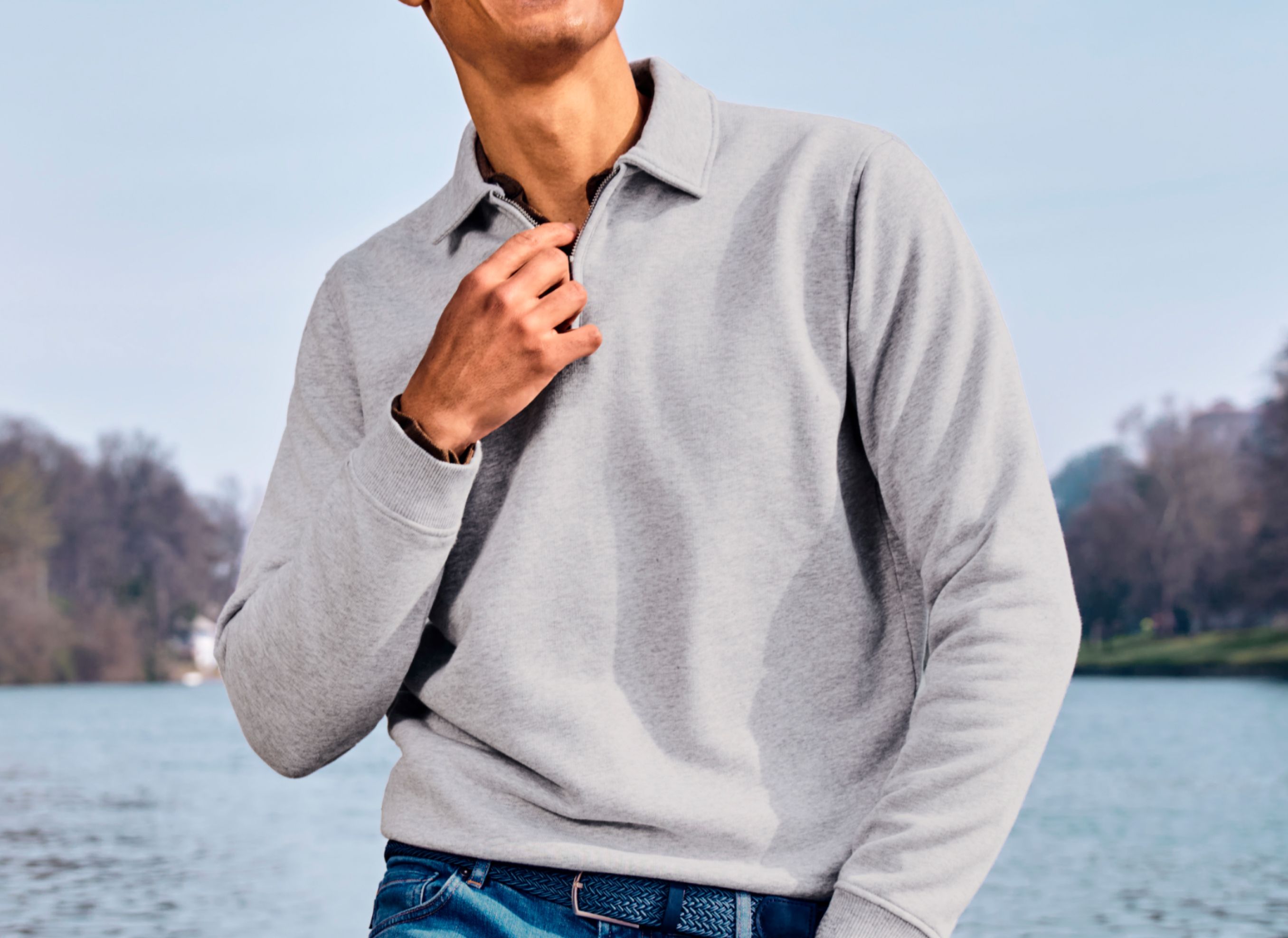 Image of The Sporty Zip Sweater