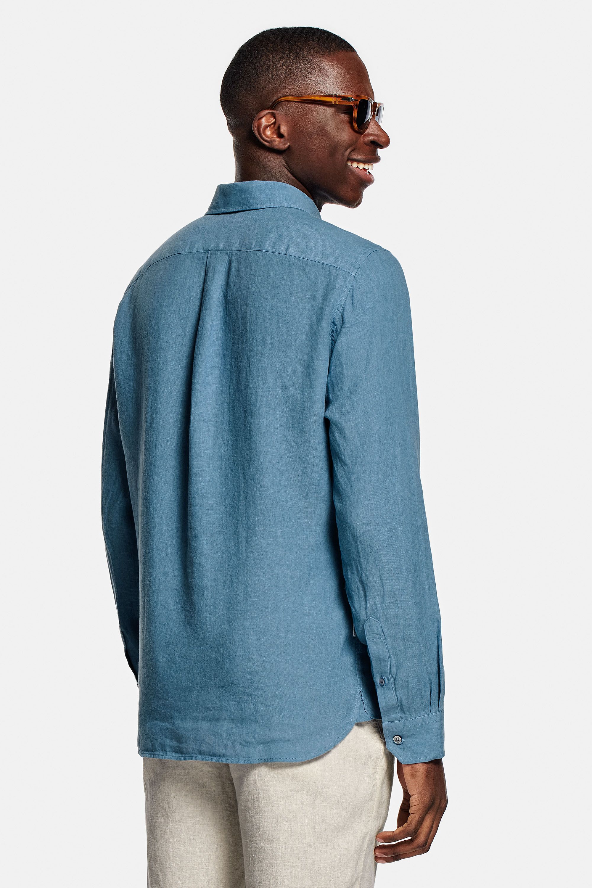 Mavericks * The Linen Shirt