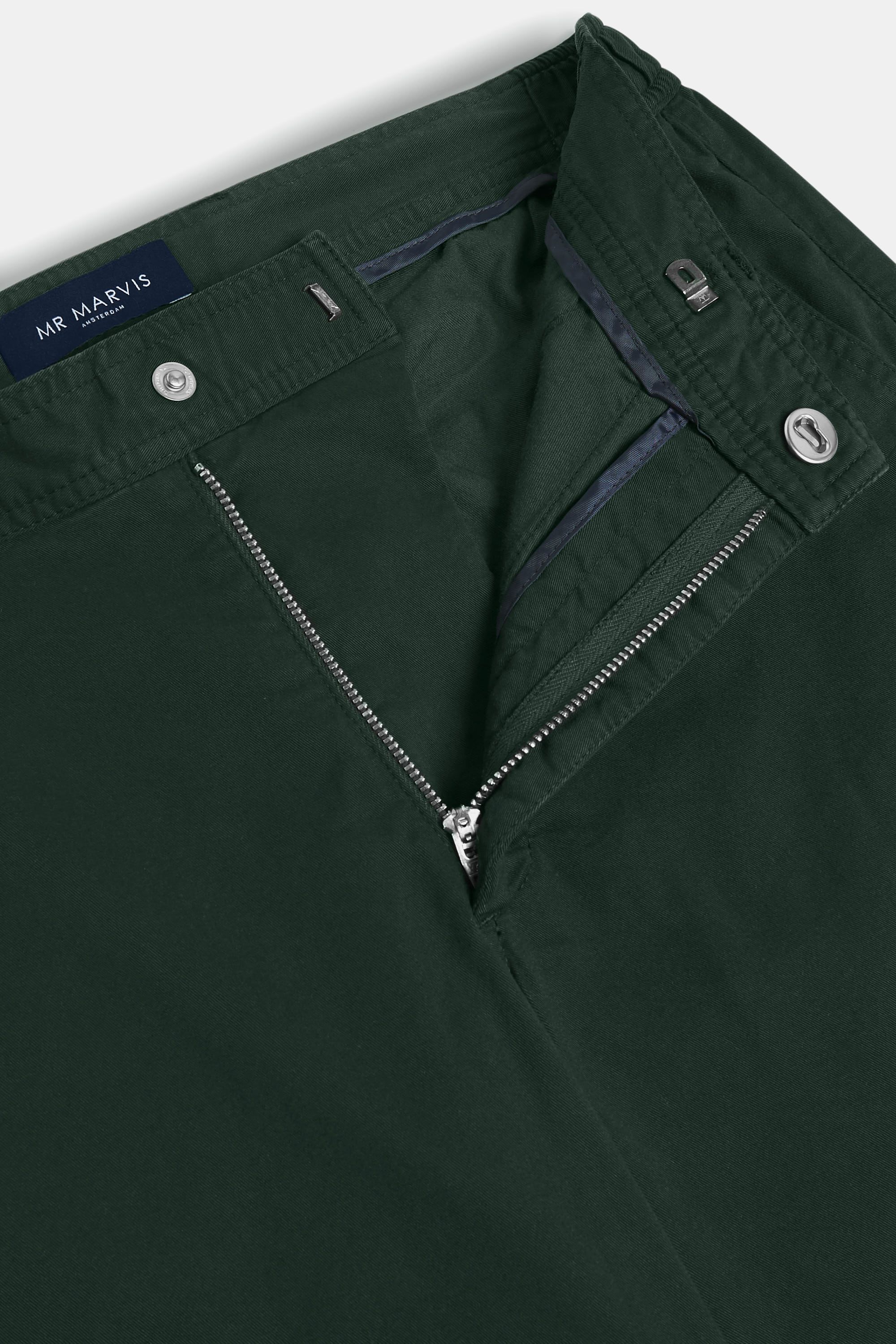 Lakes * Chinos