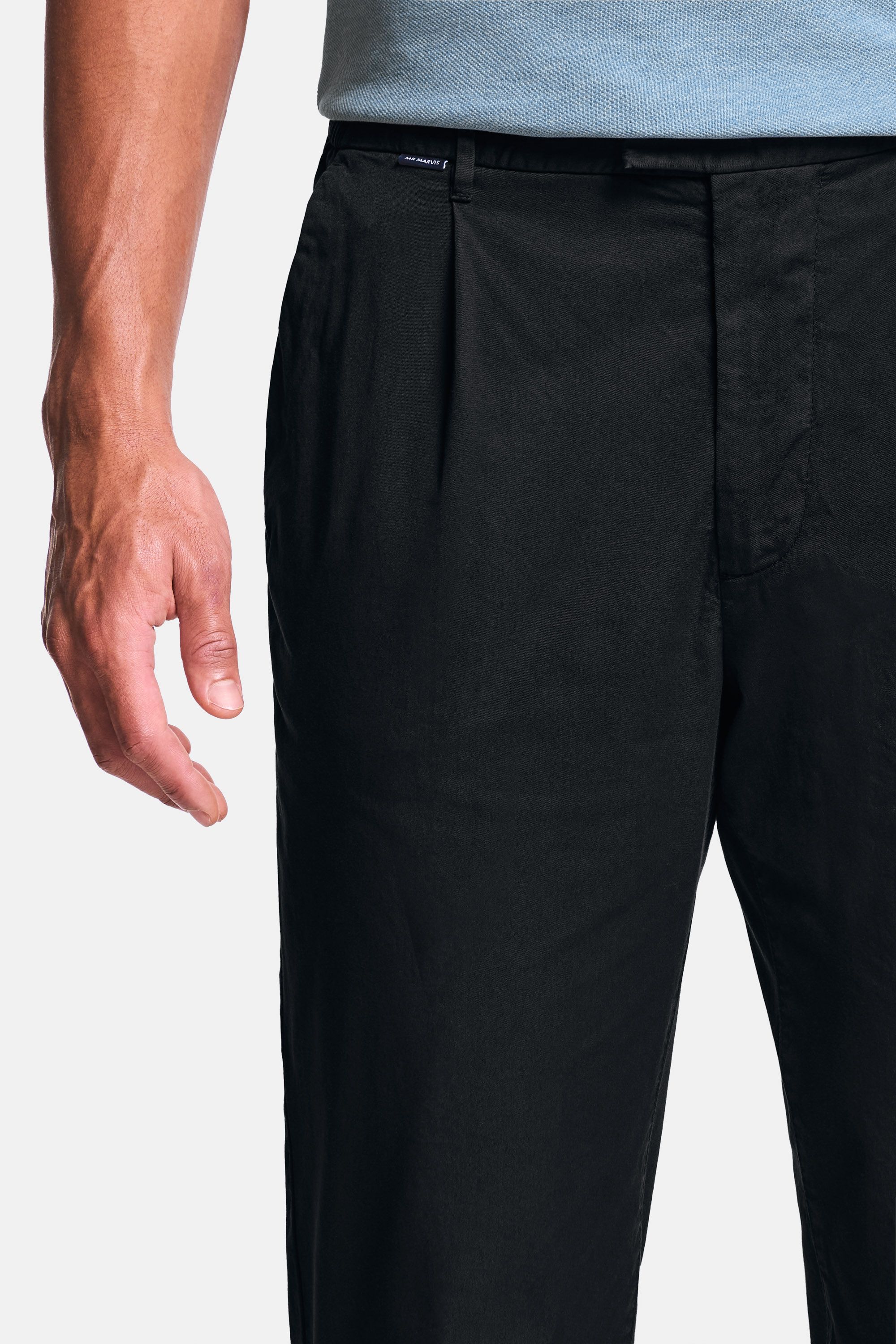 Blackjacks * The Classic Chinos