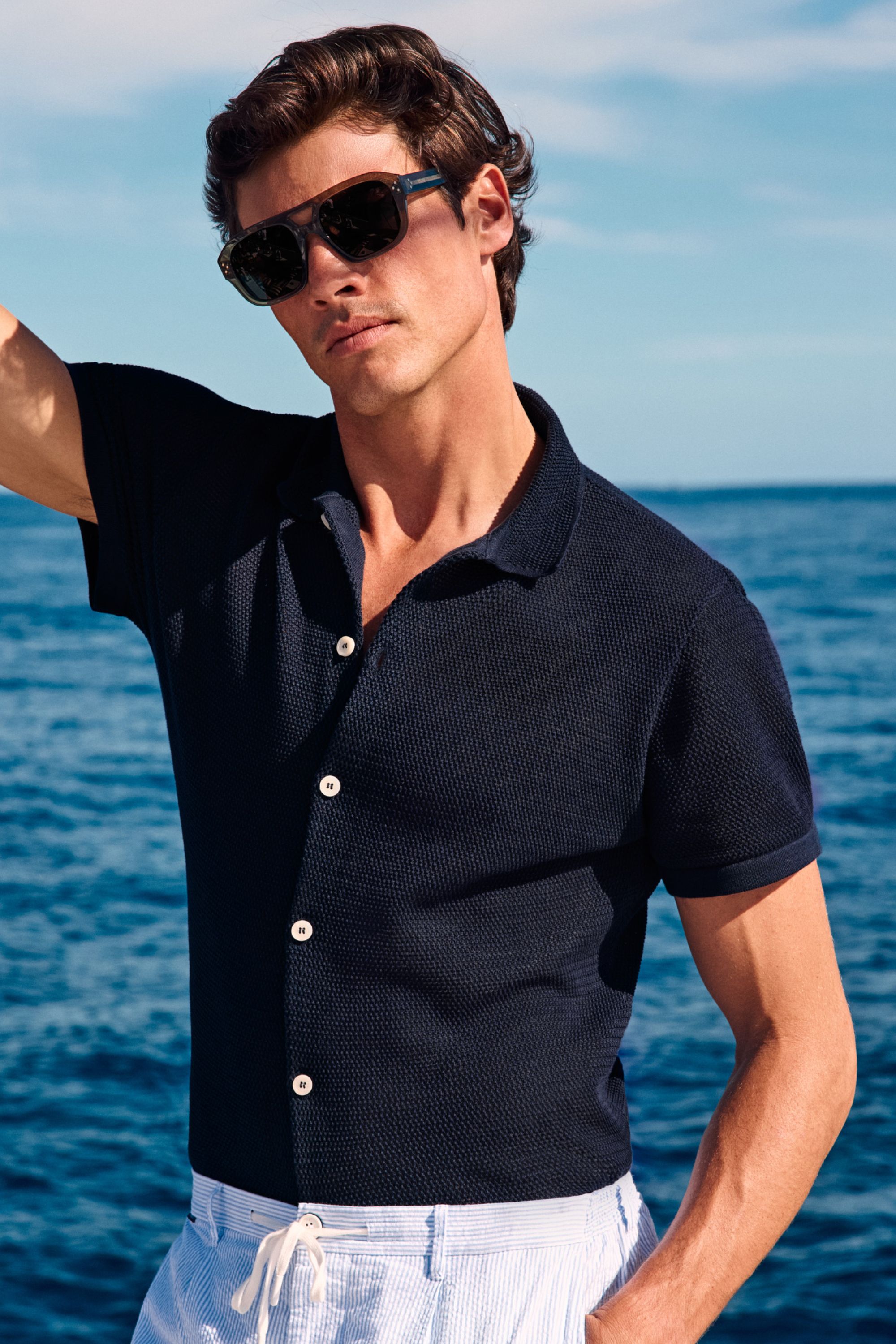 Cosmics * The Airy Knit Shirt