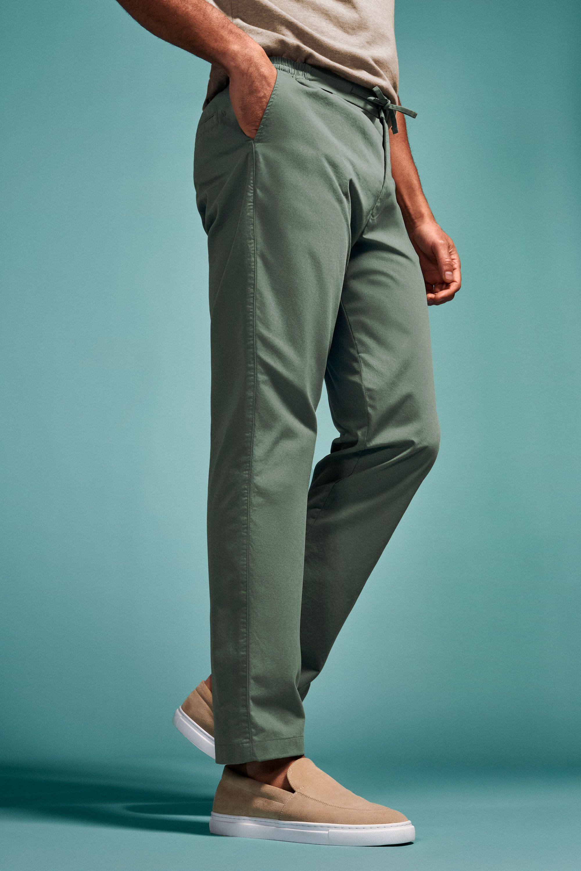 Defenders * The Easy Chinos