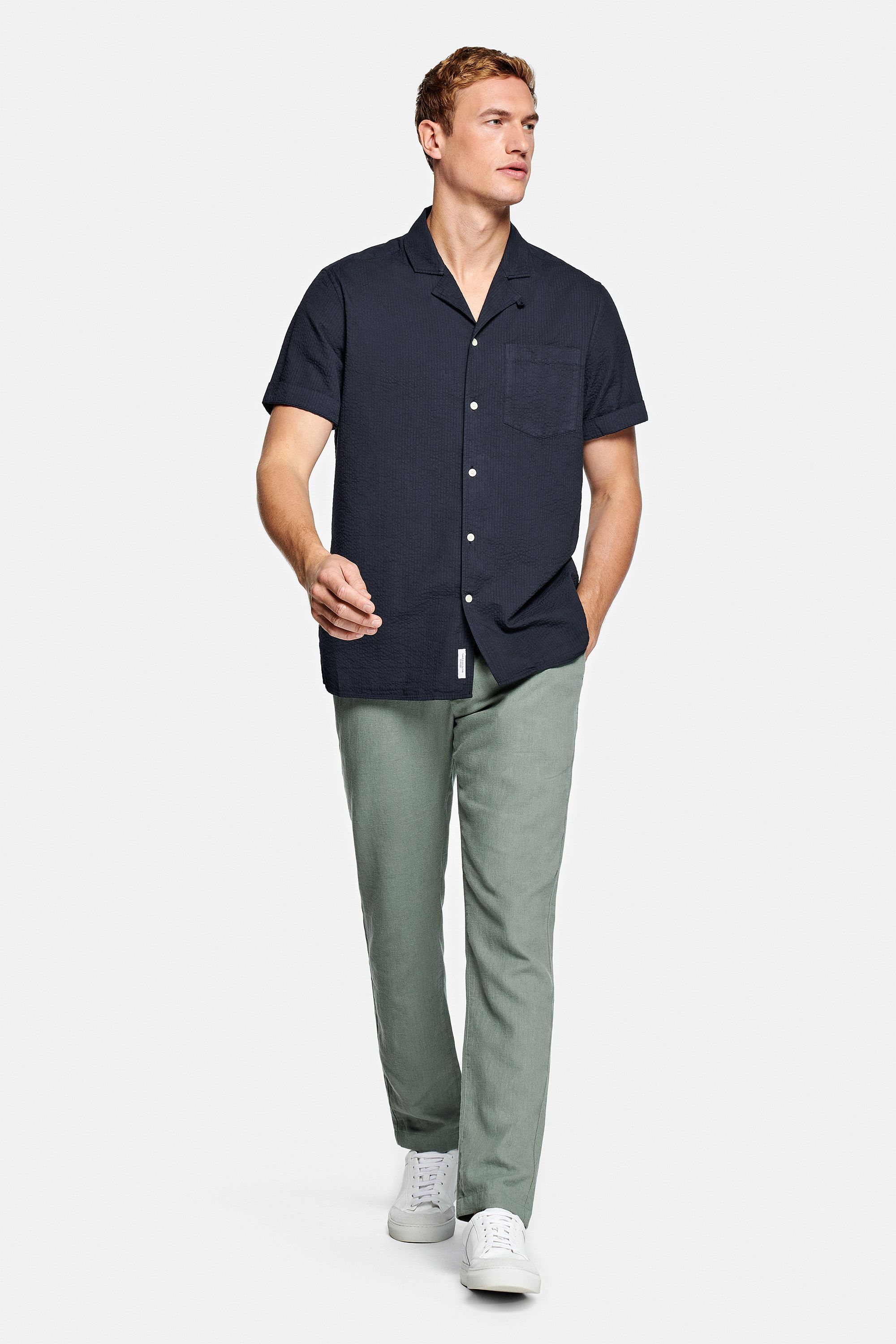 Cosmics * The Summer Shirt, Defenders * The Linens