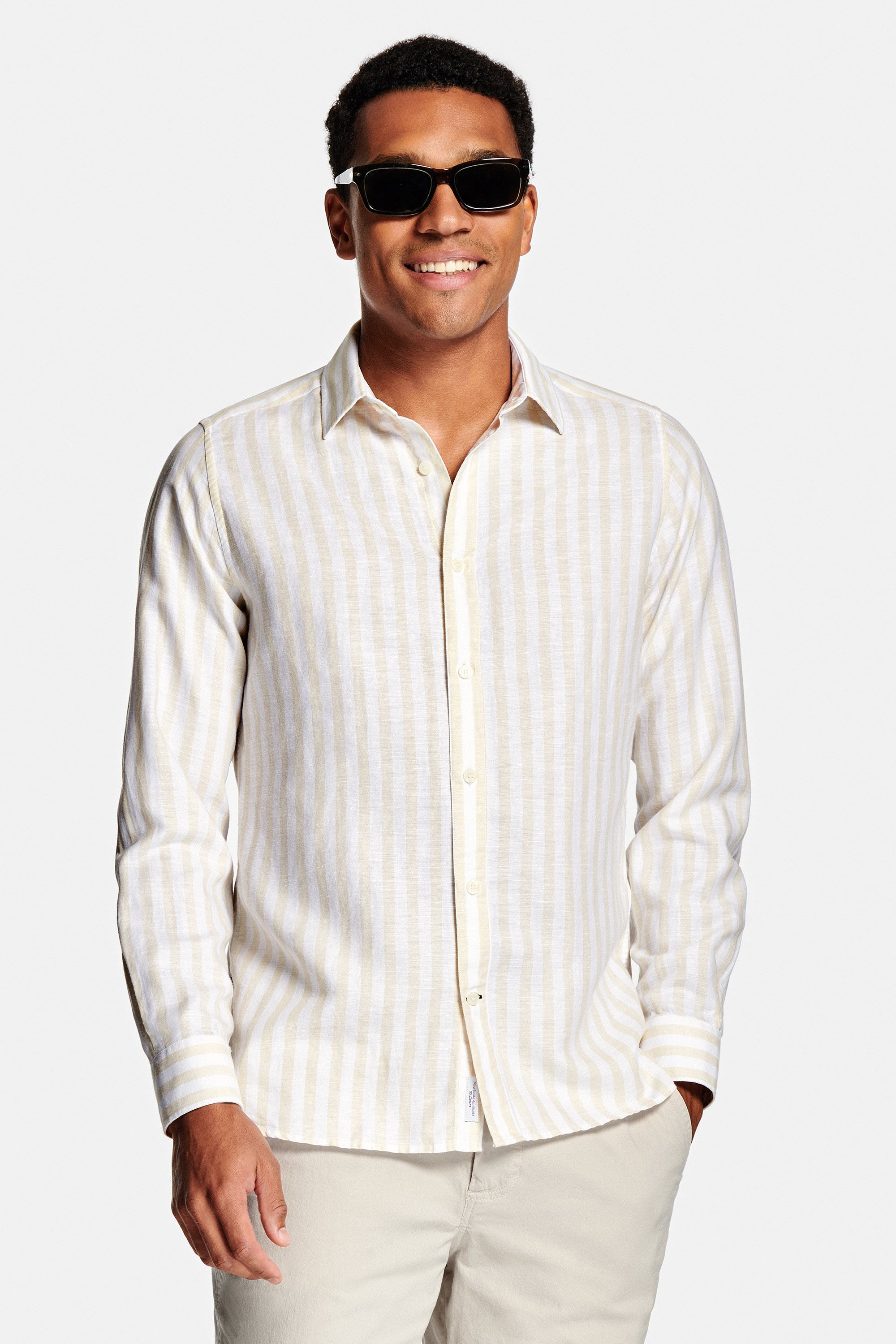 Schooners * The Linen Shirt