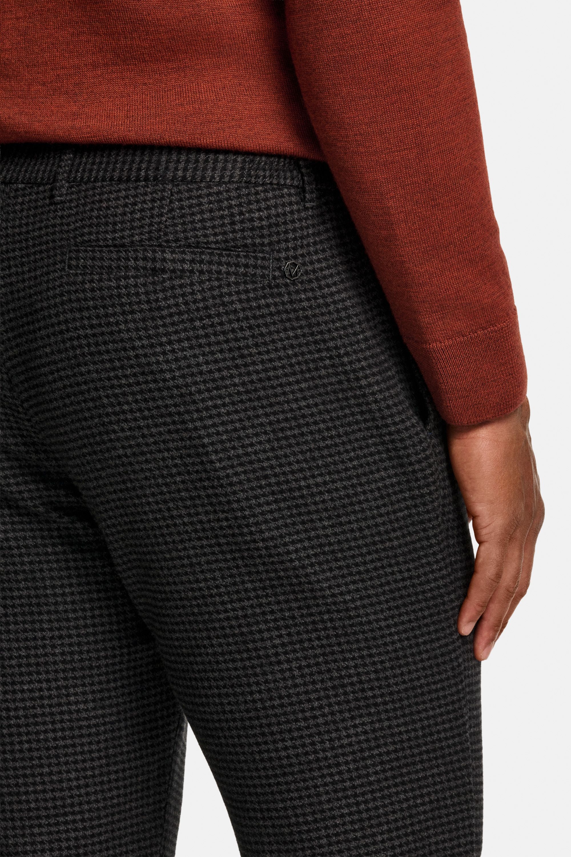 Storms Houndstooth * The Flannels
