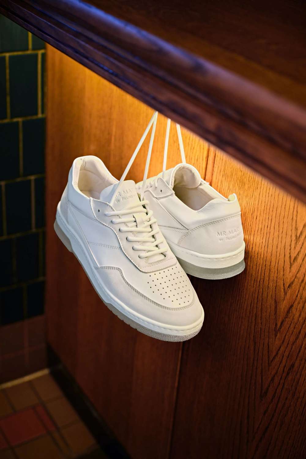 Oysters * The Classic Sneakers
