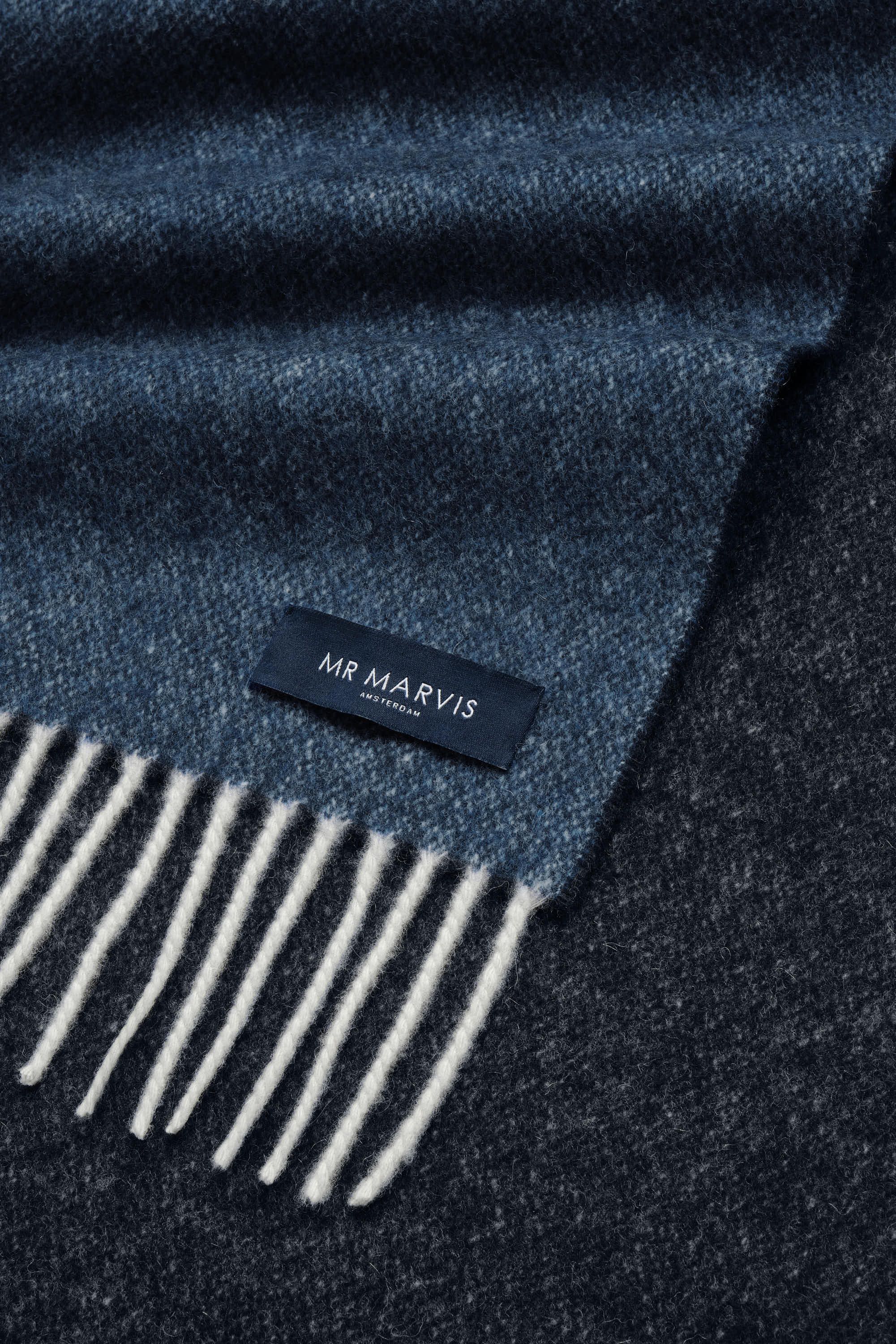 Mavericks * The Wool Scarf