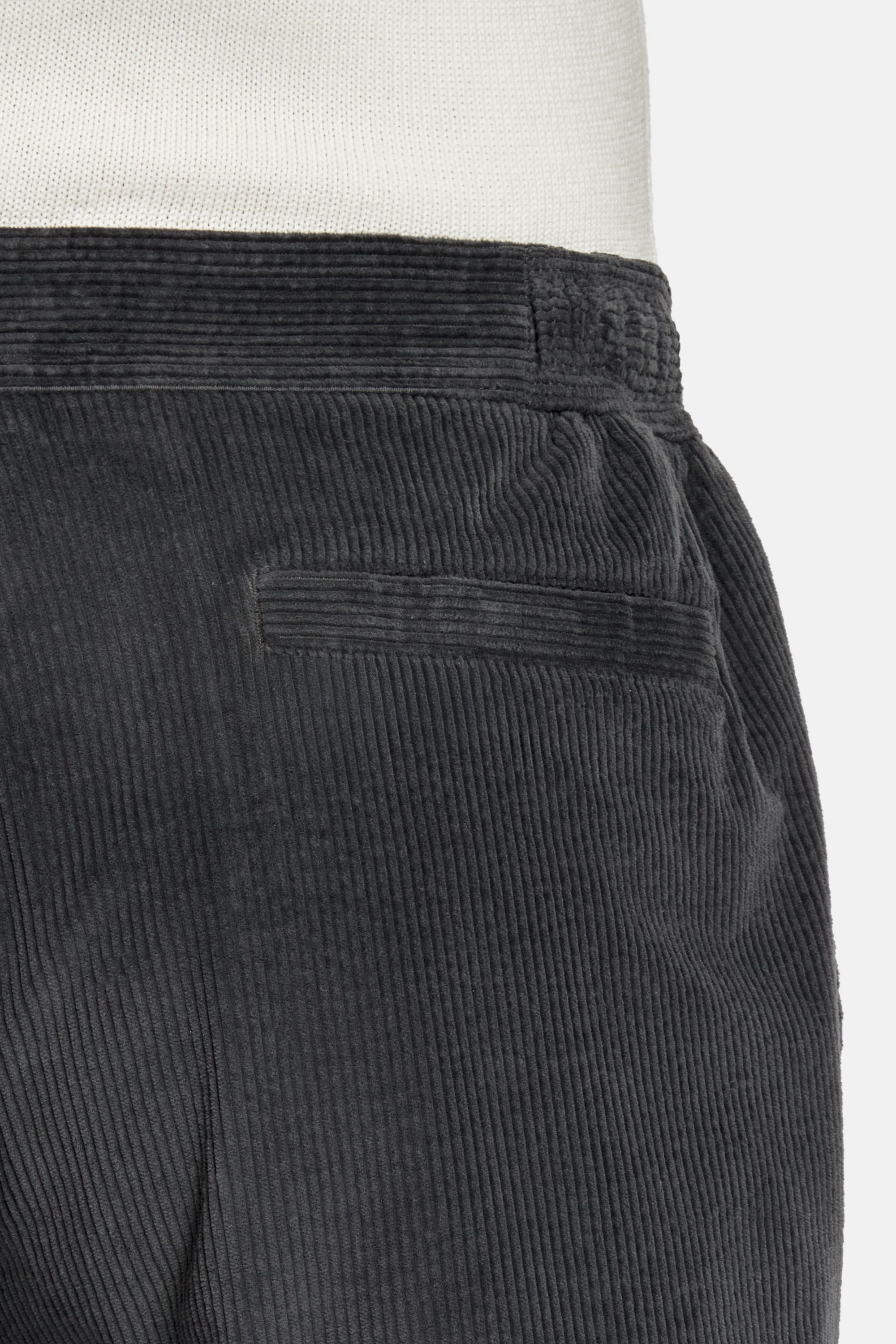 Storms * The Short Cords