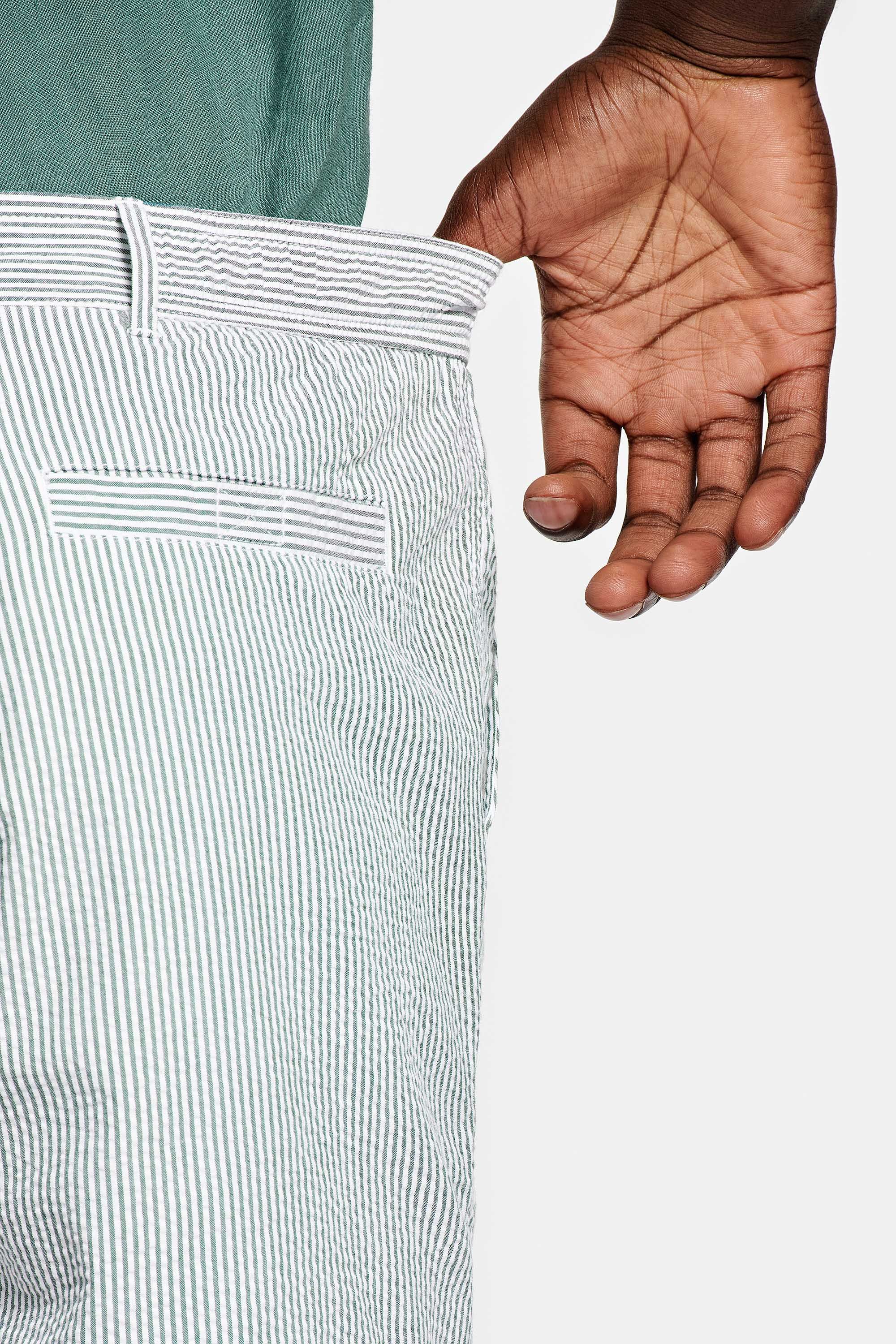 Trawlers * The Short Seersuckers – Wider Stripes