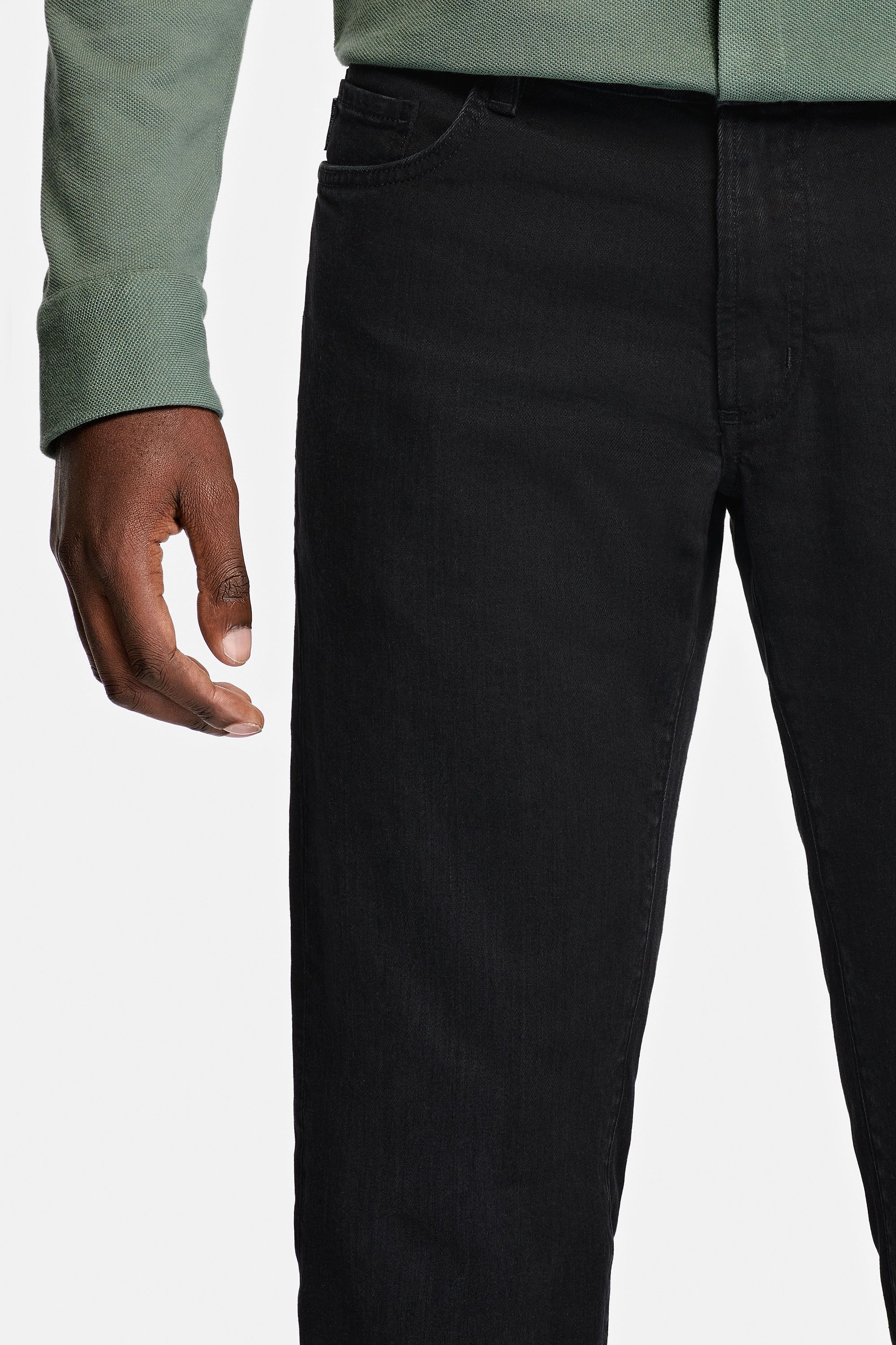 Thomas * The Jeans