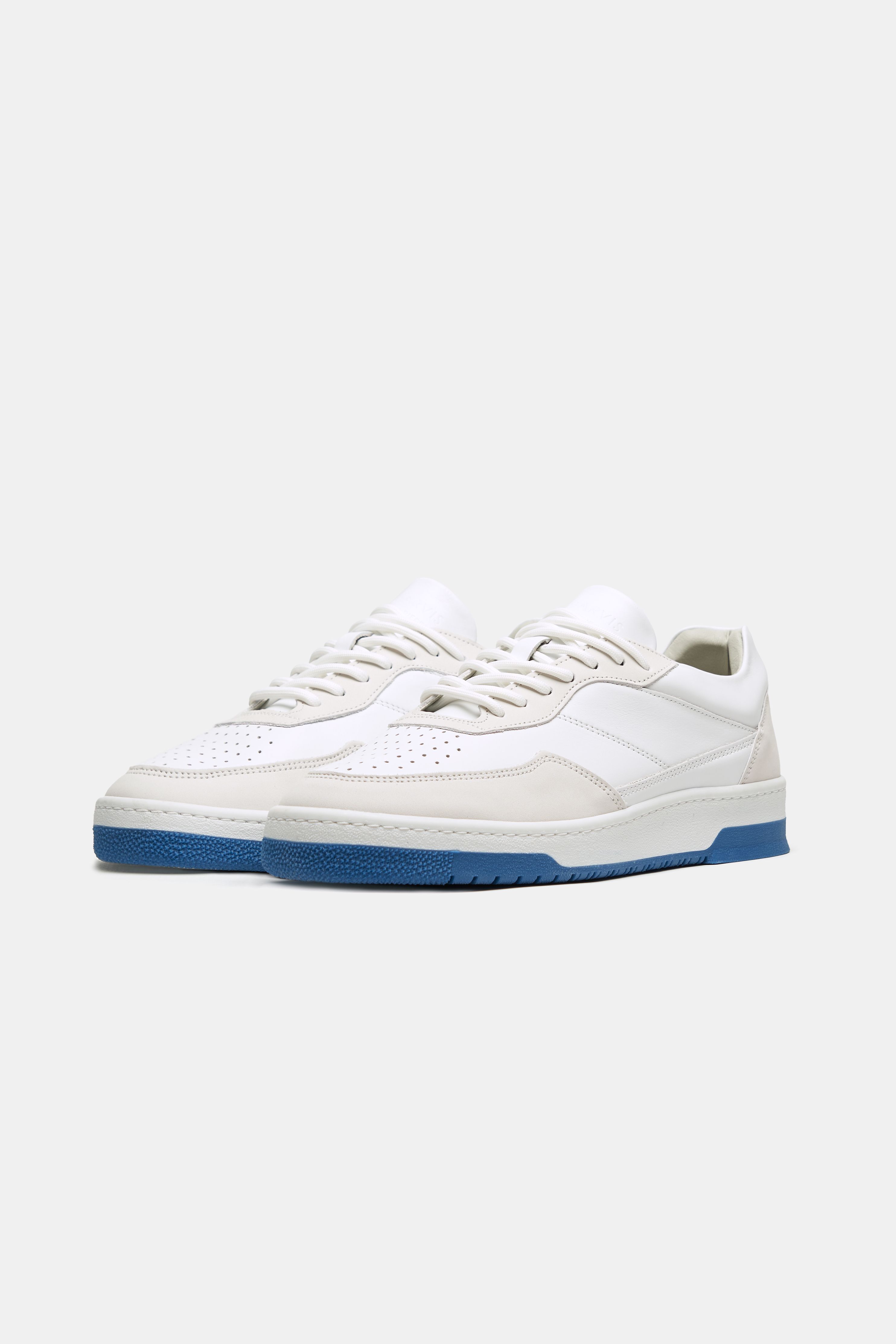 Poolsiders * The Classic Sneakers